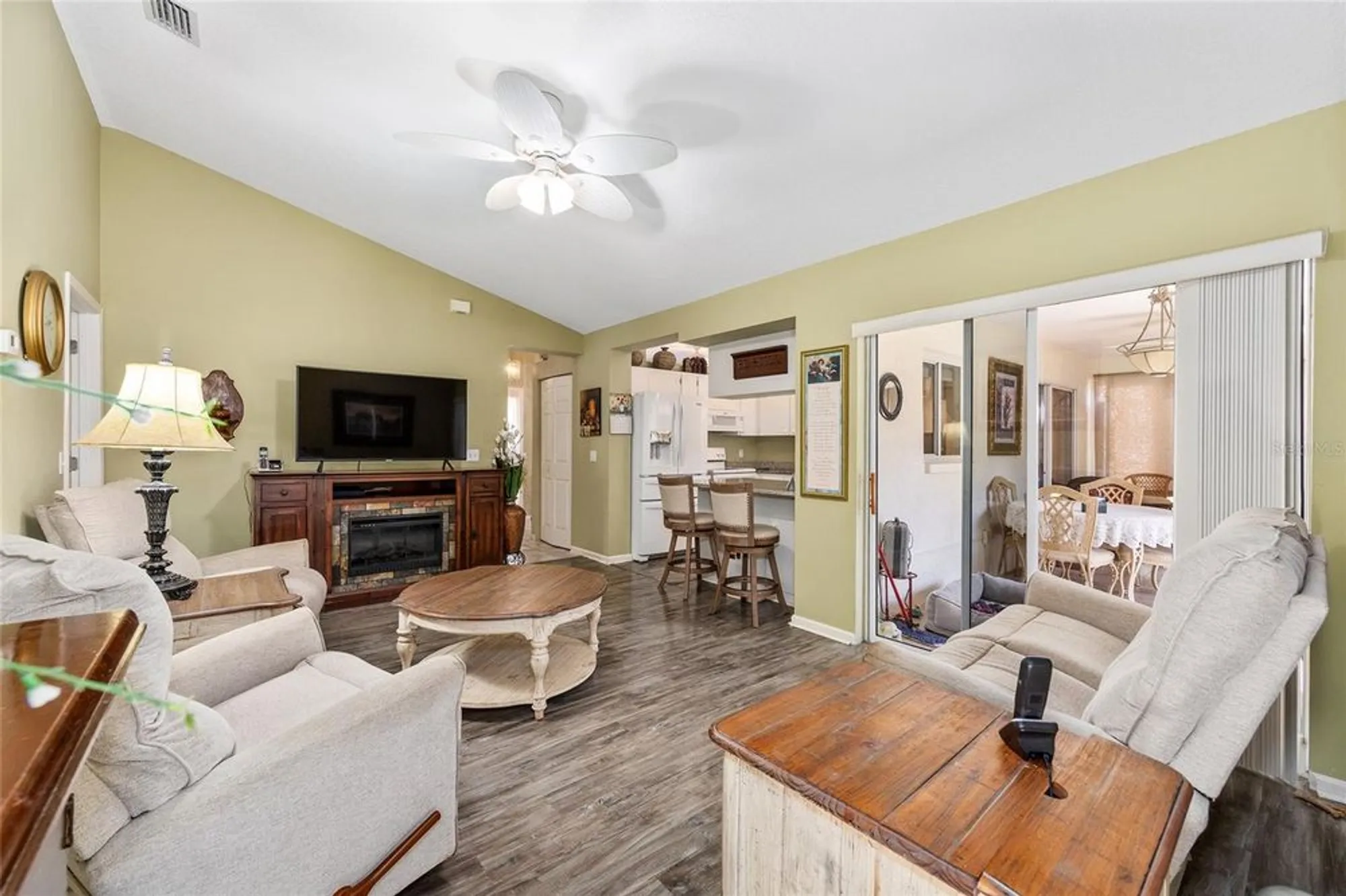 Property Slideshow image 20 of 49 | 5140 nw 25th loop, Ocala, FL, 34482