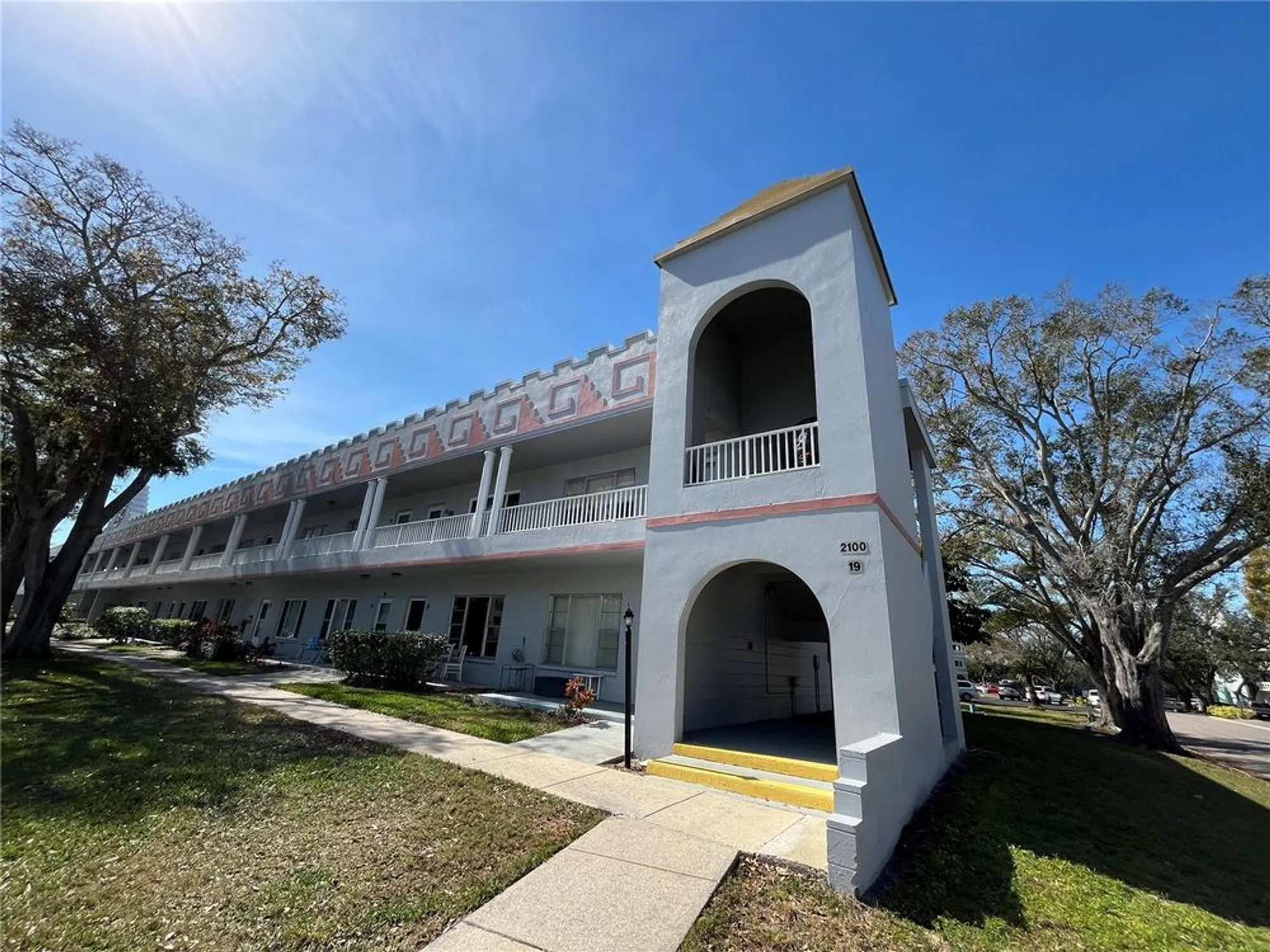 Property Slideshow image 1 of 36 | 2100 world parkway blvd apt 56, Clearwater, FL, 33763