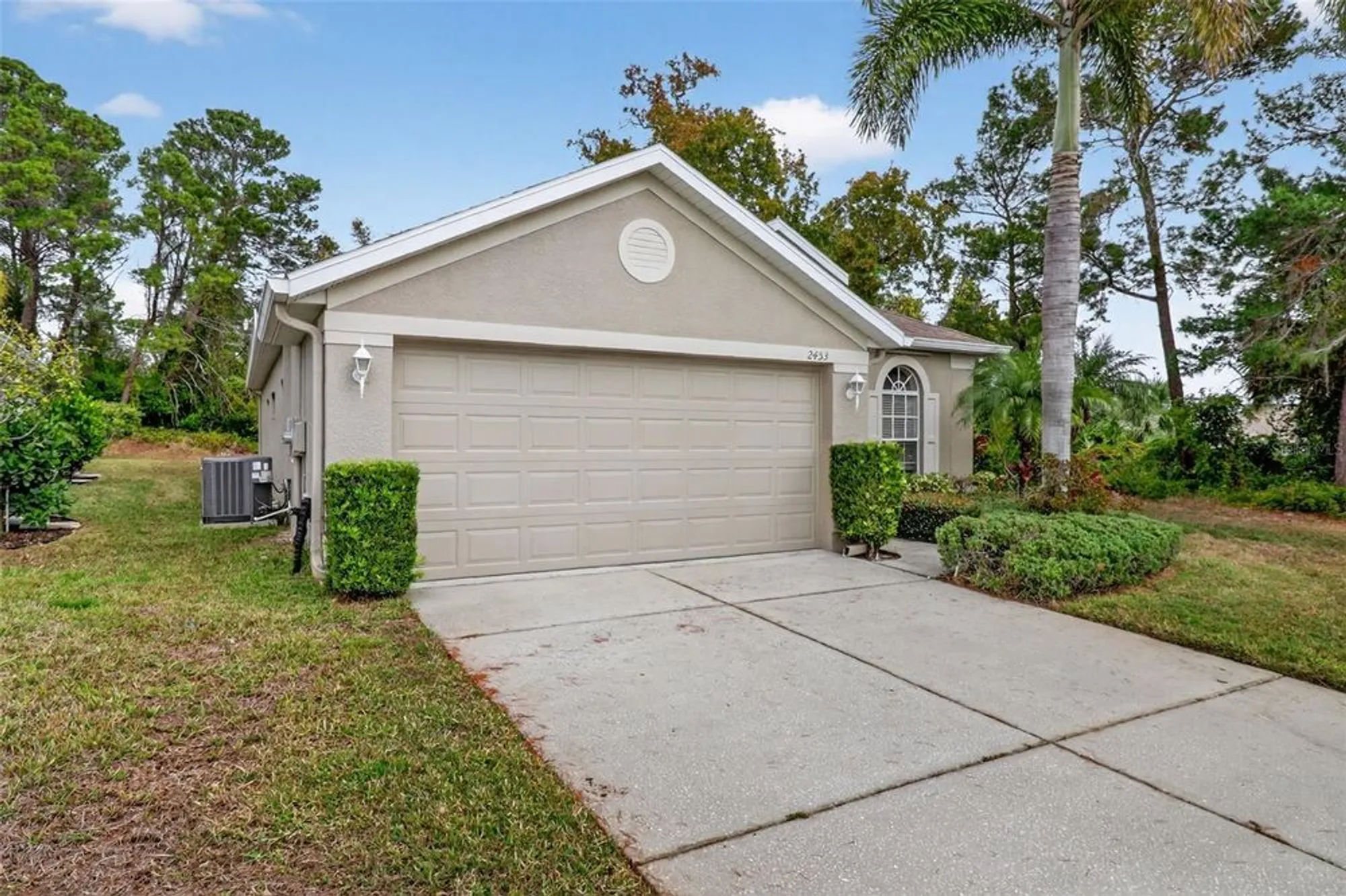 Property Slideshow image 2 of 25 | 2453 pleasant hill ln, Holiday, FL, 34691