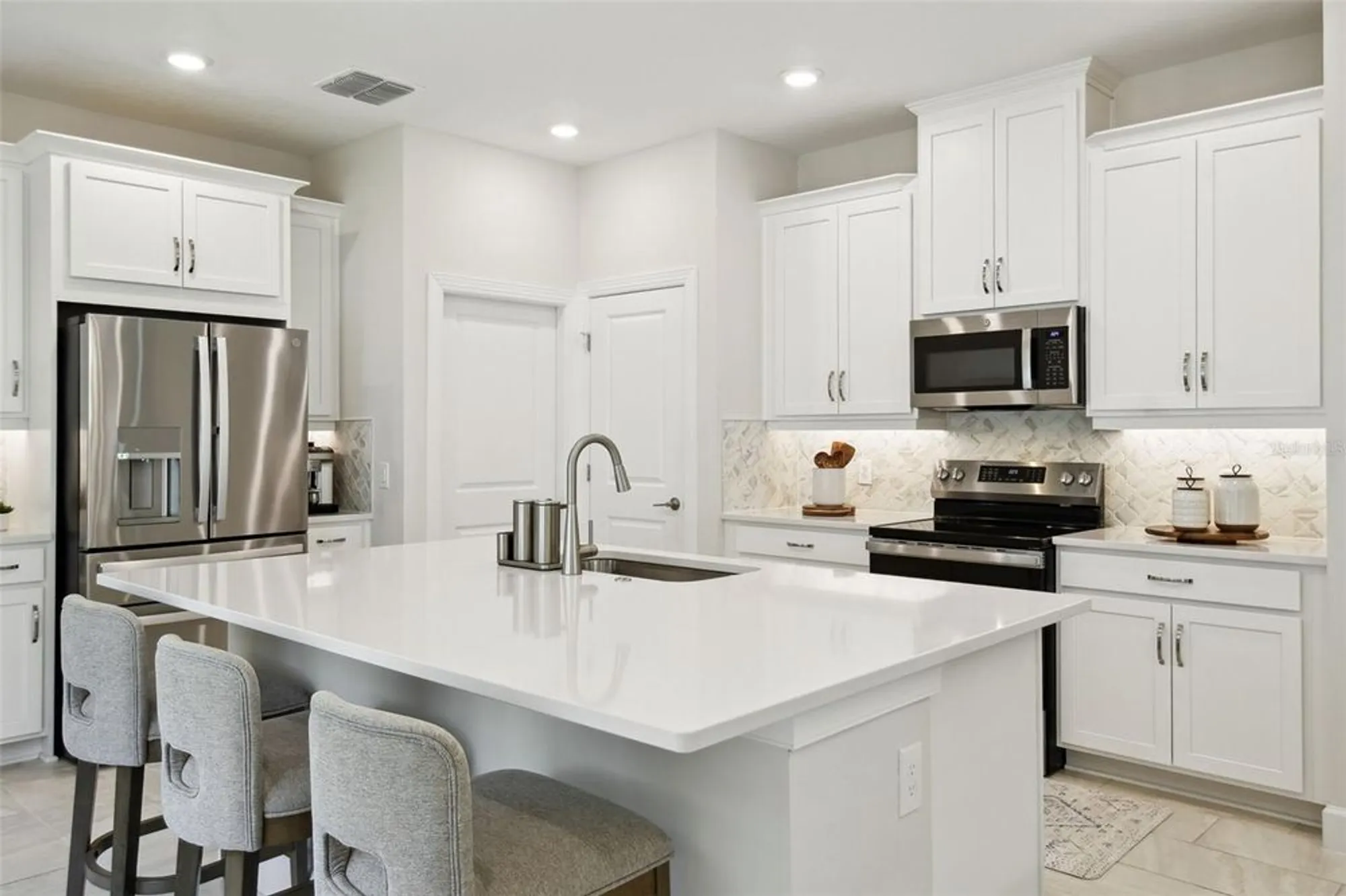 Property Slideshow image 4 of 47 | 1309 lombardi ct, Kissimmee, FL, 34759