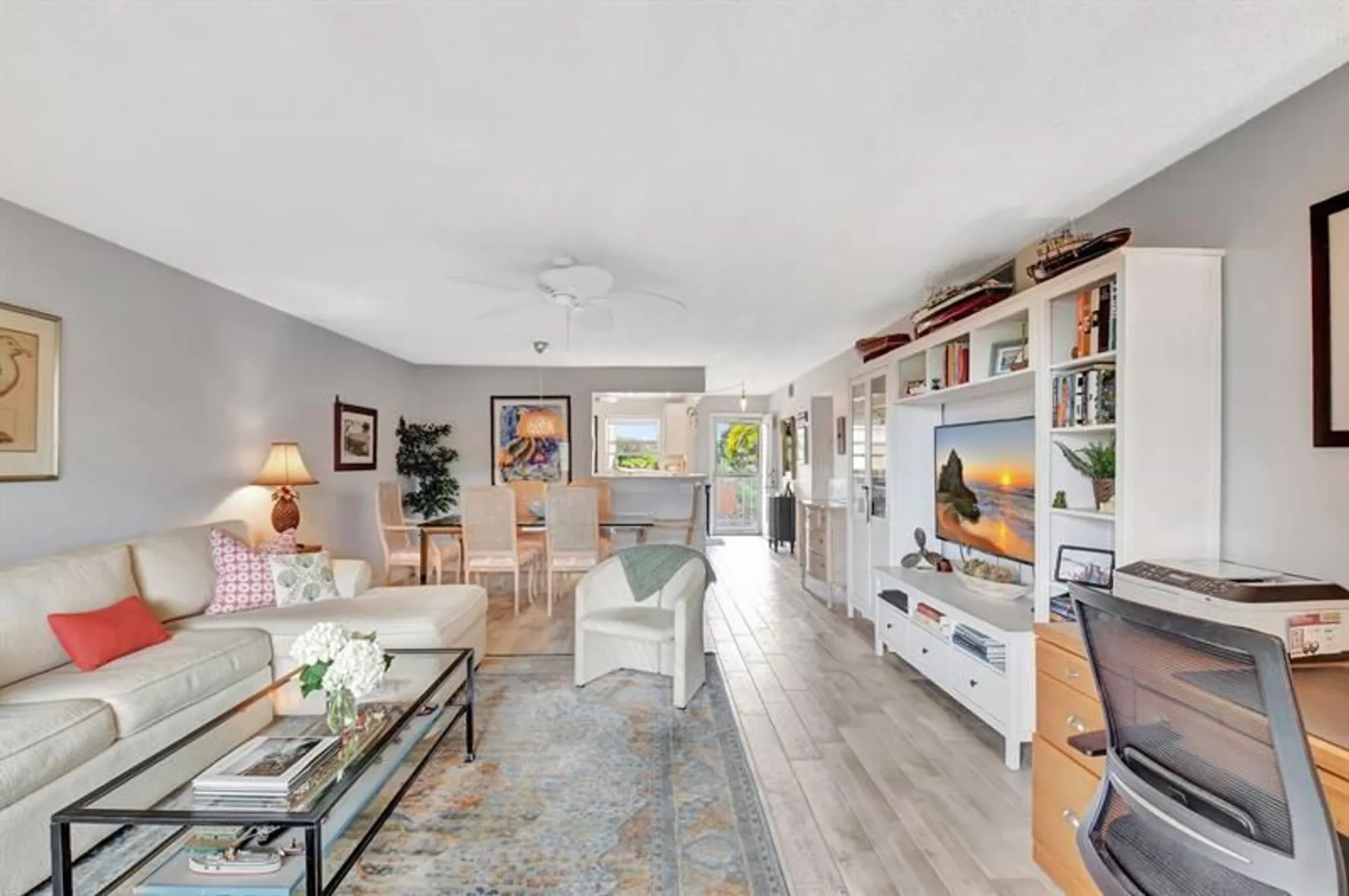 Property Slideshow image 12 of 67 | 2615 ne 3rd ct apt 301, Boynton Beach, FL, 33435