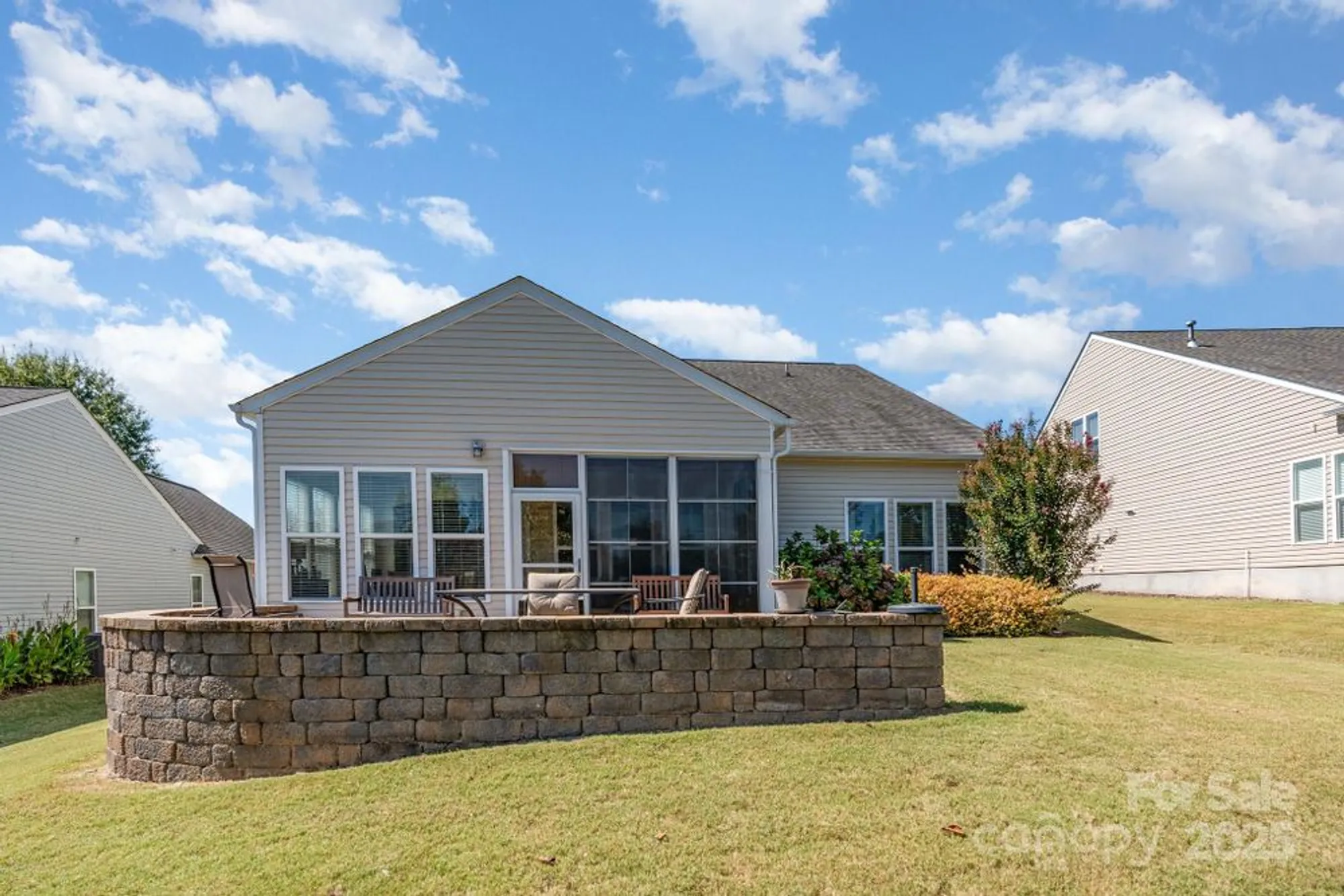 Property Slideshow image 29 of 33 | 20142 dovekie ln, Fort Mill, SC, 29707