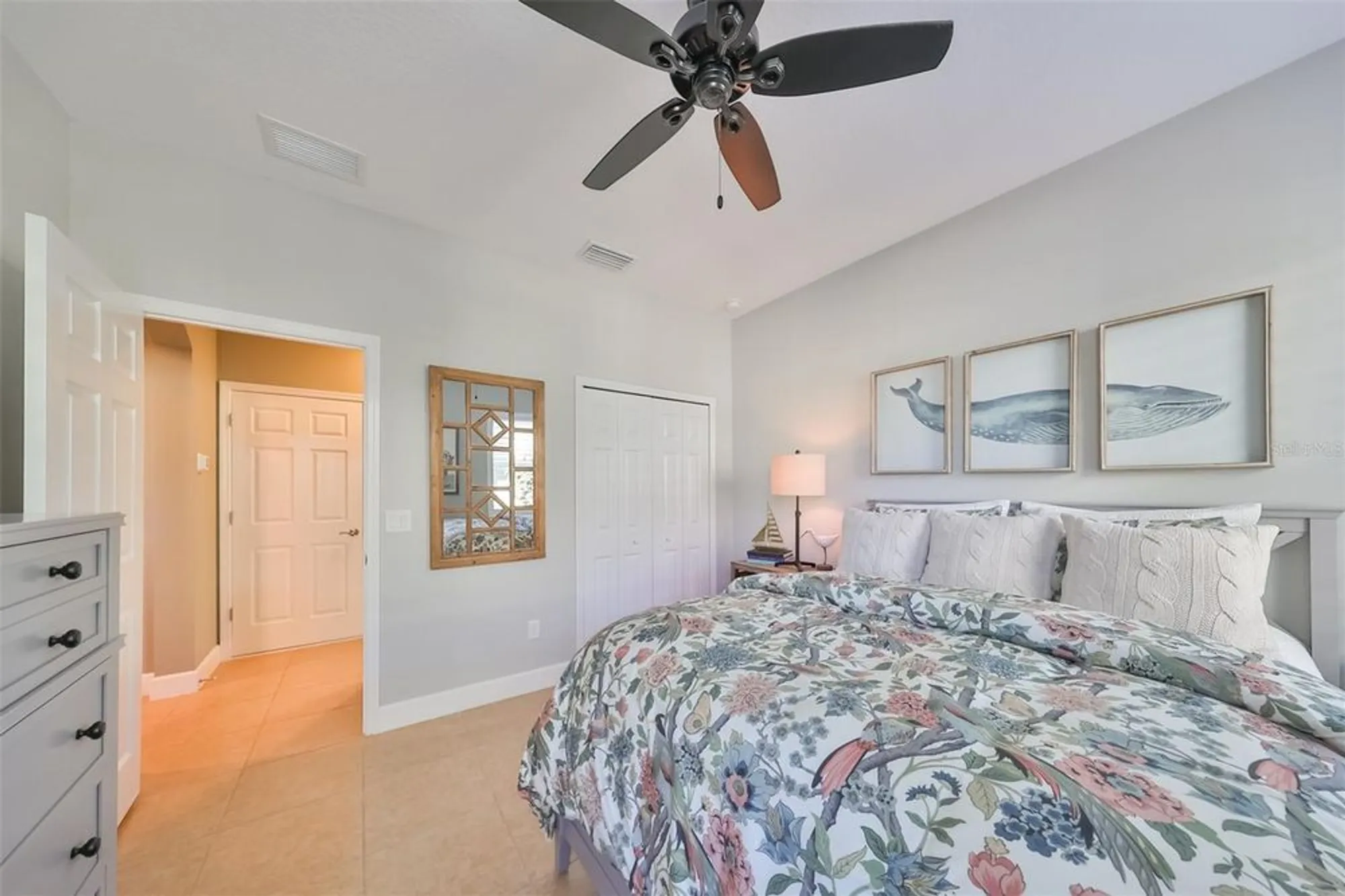 Property Slideshow image 33 of 67 | 611 chipper dr, Sun City Center, FL, 33573