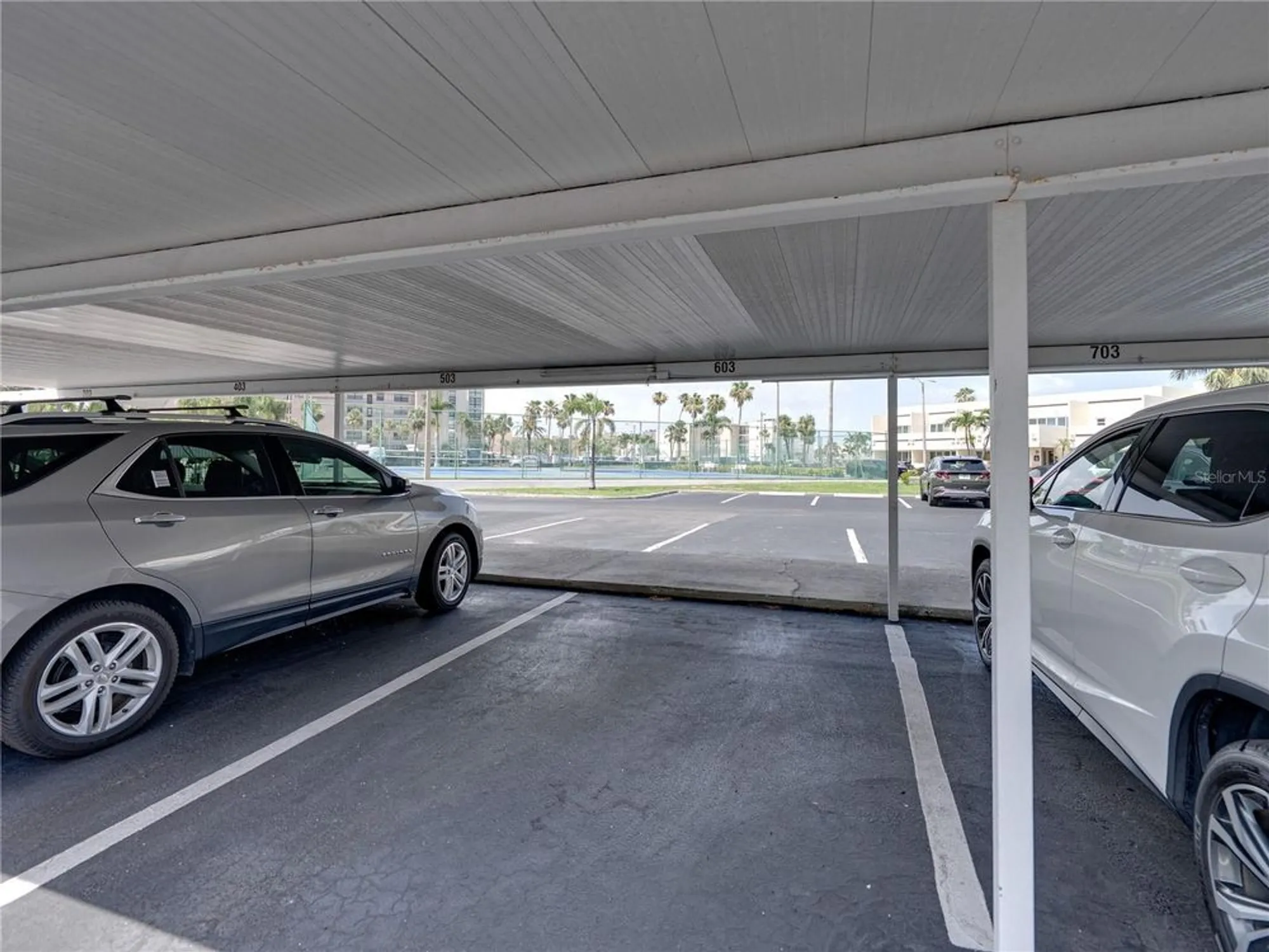 Property Slideshow image 2 of 40 | 7600 sun island dr 603, South Pasadena, FL, 33707