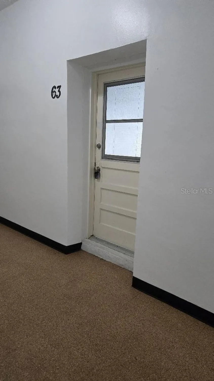 Property Slideshow image 12 of 12 | 2429 ecuadorian way 63, Clearwater, FL, 33763