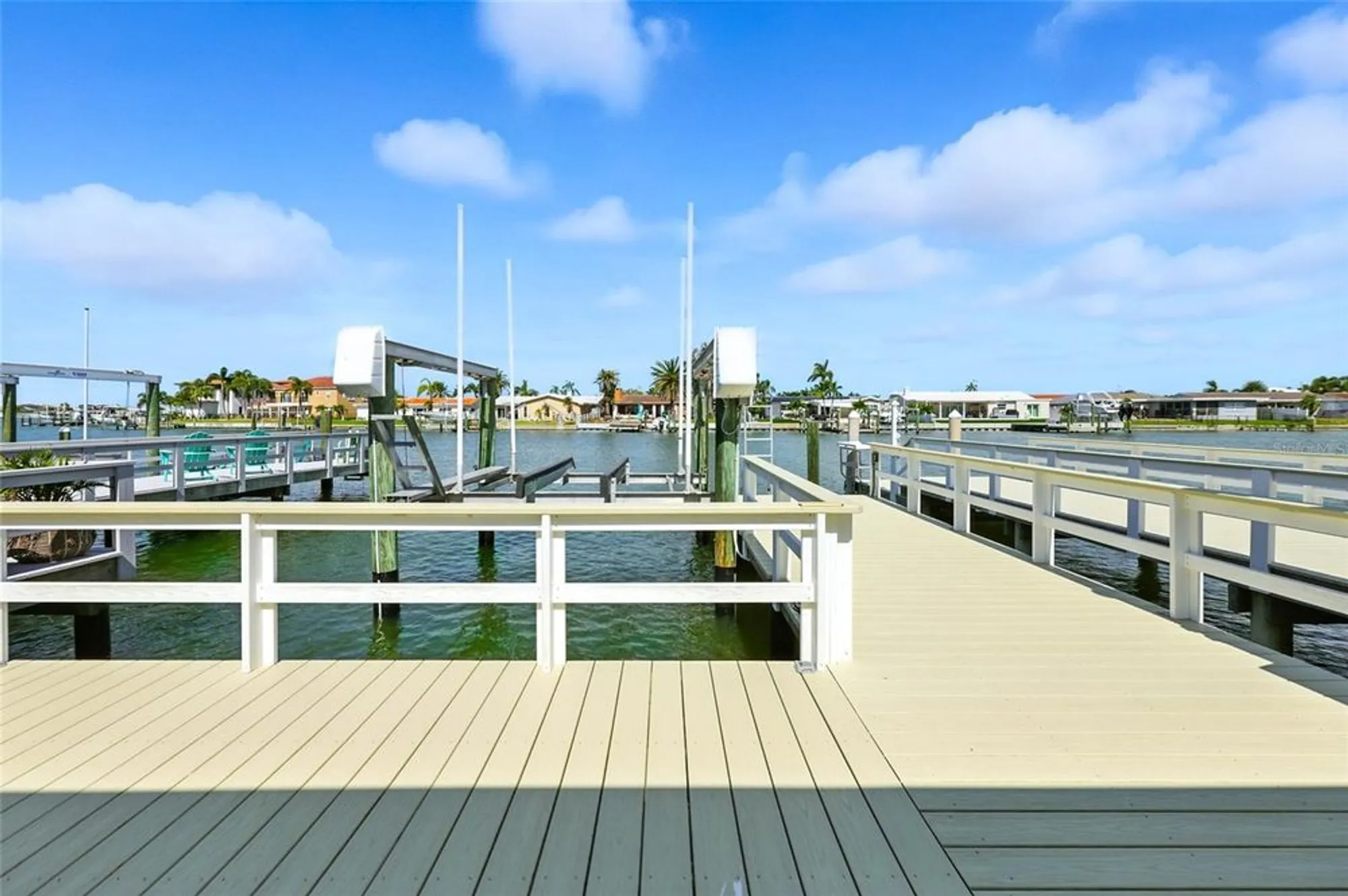 Property Slideshow image 38 of 70 | 545 boca ciega point blvd n, St Petersburg, FL, 33708