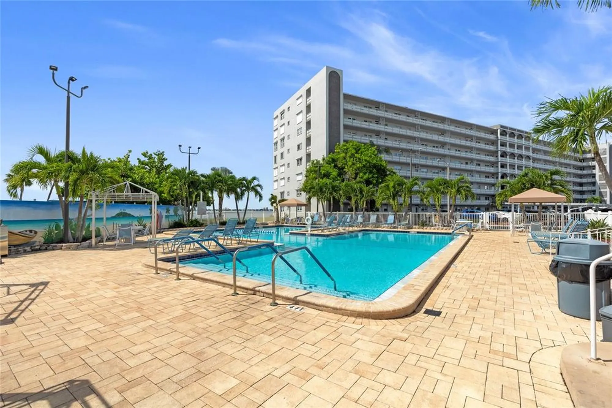 Property Slideshow image 42 of 50 | 5925 shore blvd 608, Gulfport, FL, 33707