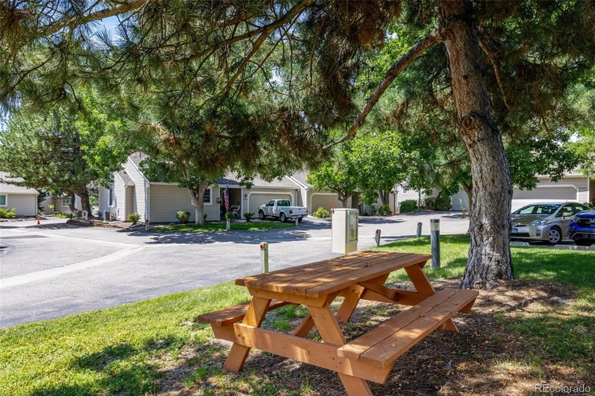 Property Slideshow image 34 of 47 | 13787 e marina dr b, Aurora, CO, 80014