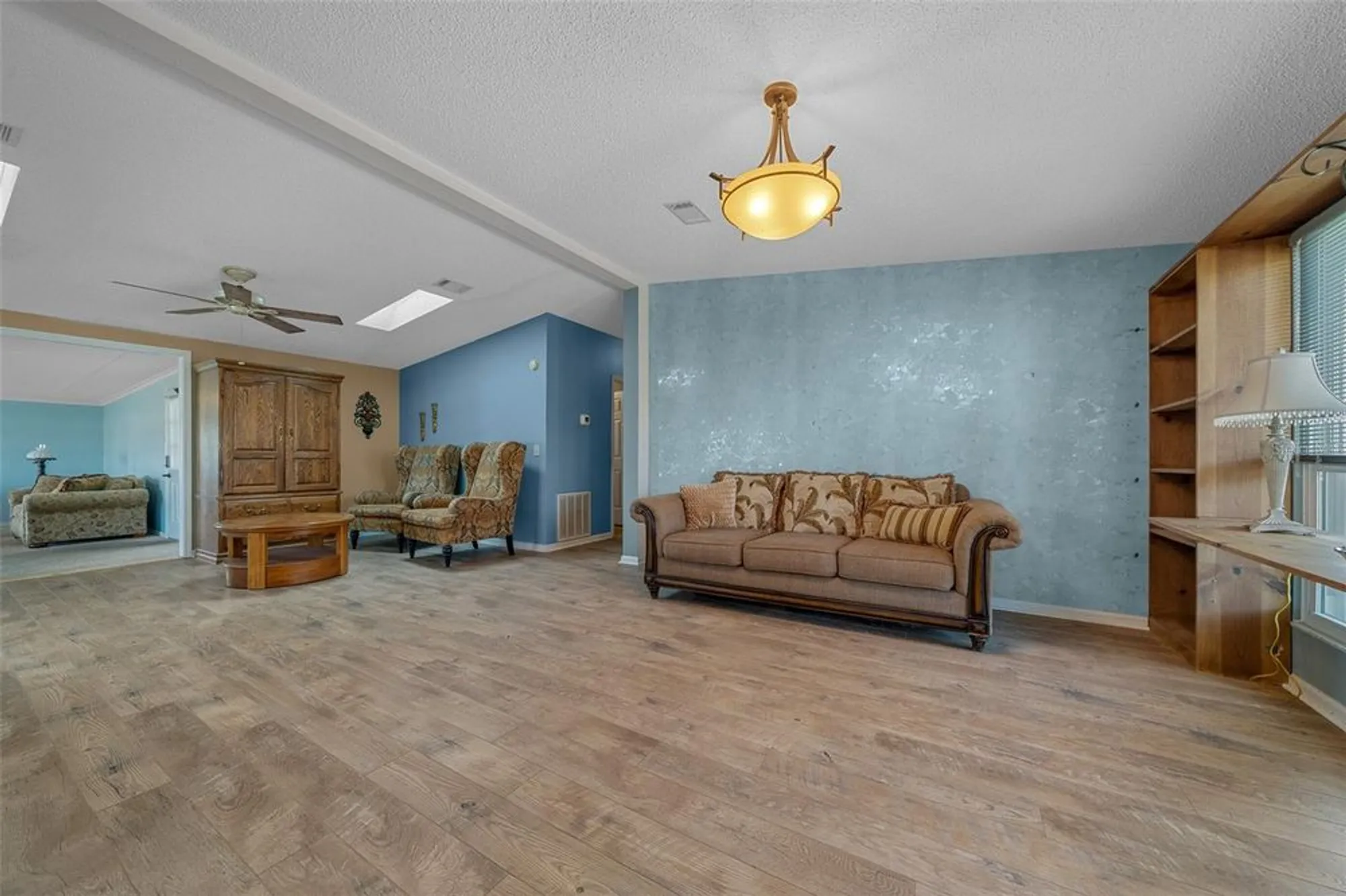 Property Slideshow image 23 of 51 | 1717 lilly ln, Lady Lake, FL, 32159