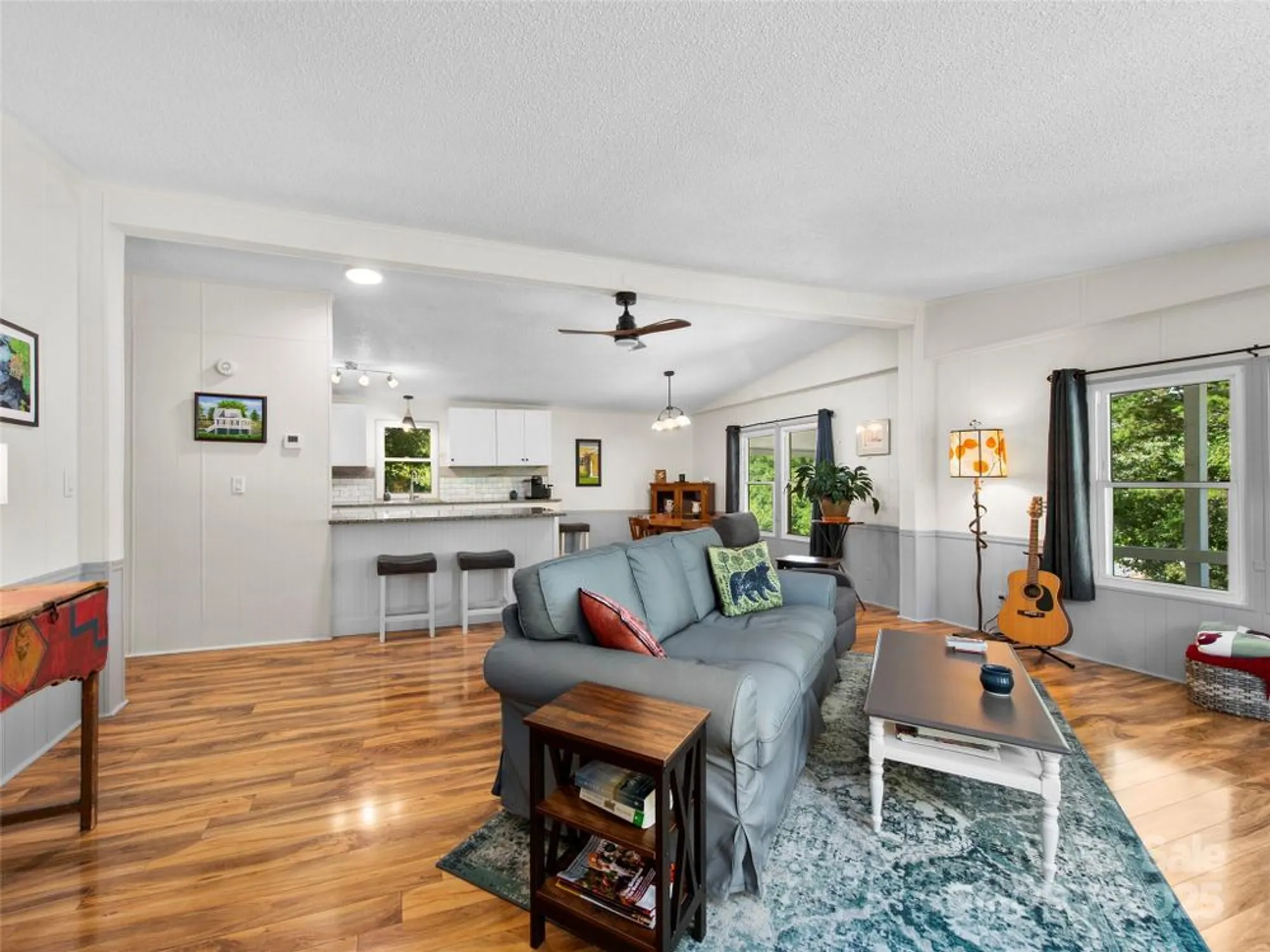 Property Slideshow image 16 of 27 | 200 cranbrook cir, Hendersonville, NC, 28792