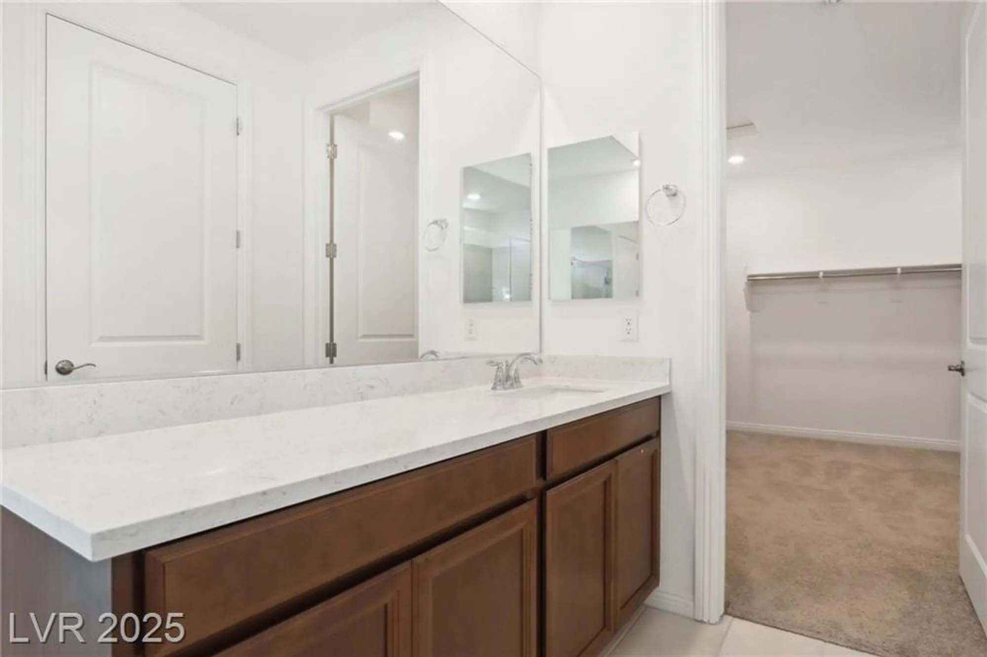 Property Slideshow image 14 of 41 | 2255 woodbluff ave, North Las Vegas, NV, 89086