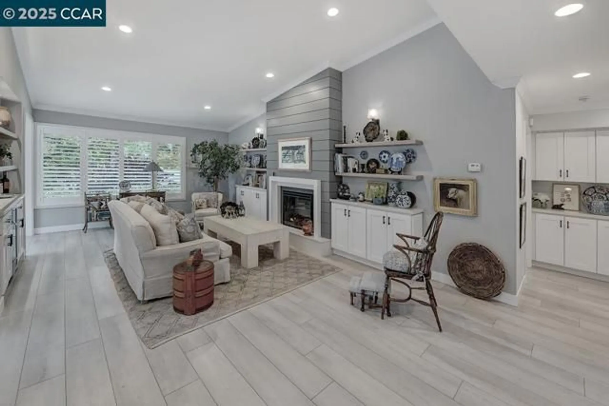 Property Slideshow image 5 of 57 | 925 terra california dr 1, Walnut Creek, CA, 94595