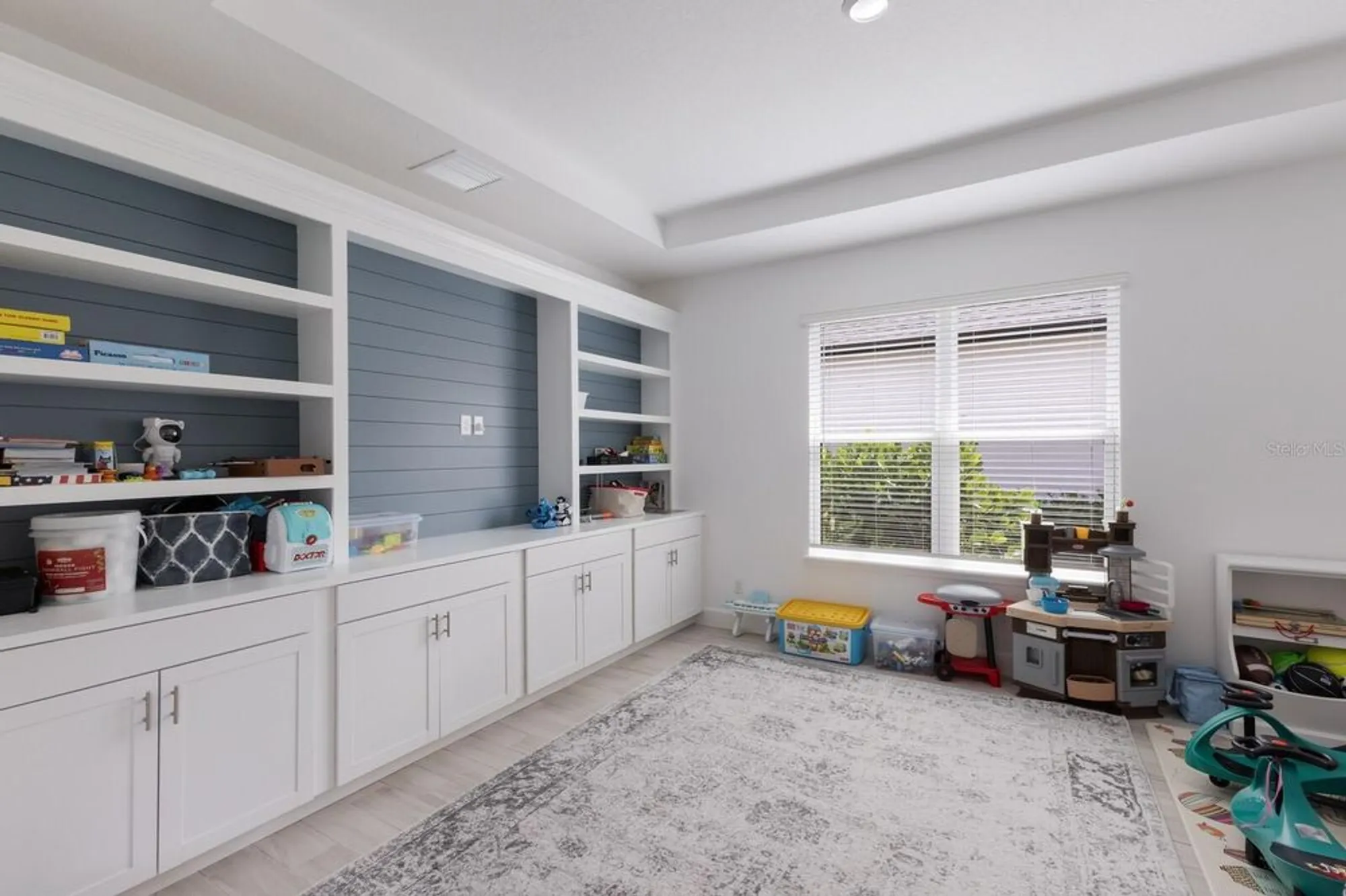 Property Slideshow image 30 of 42 | 4528 pond brook ct, Bradenton, FL, 34211