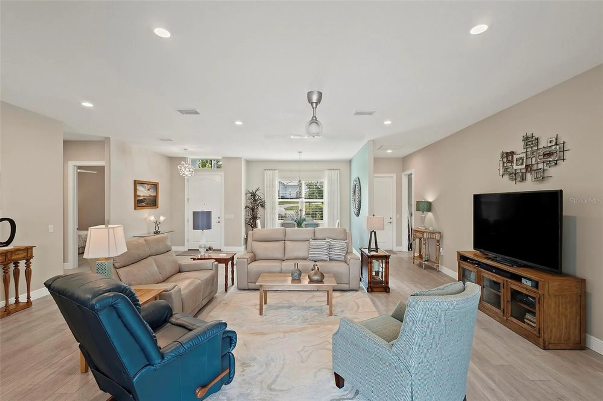 Property Slideshow image 9 of 70 | 5132 greens dr, Lady Lake, FL, 32159