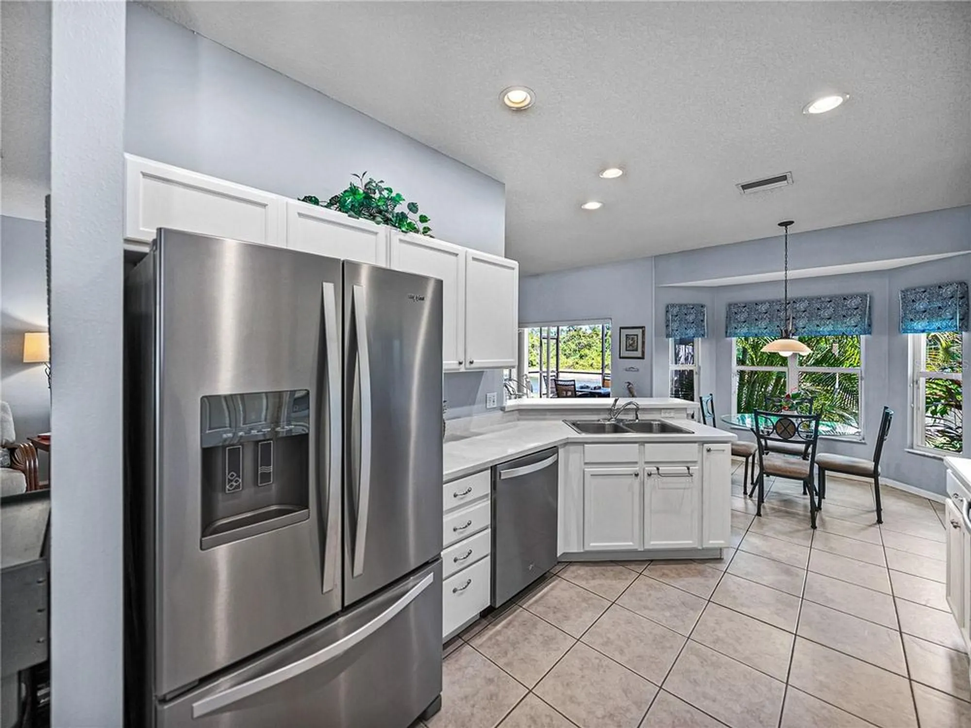 Property Slideshow image 25 of 100 | 4168 aberdeen ln, Lake Wales, FL, 33859