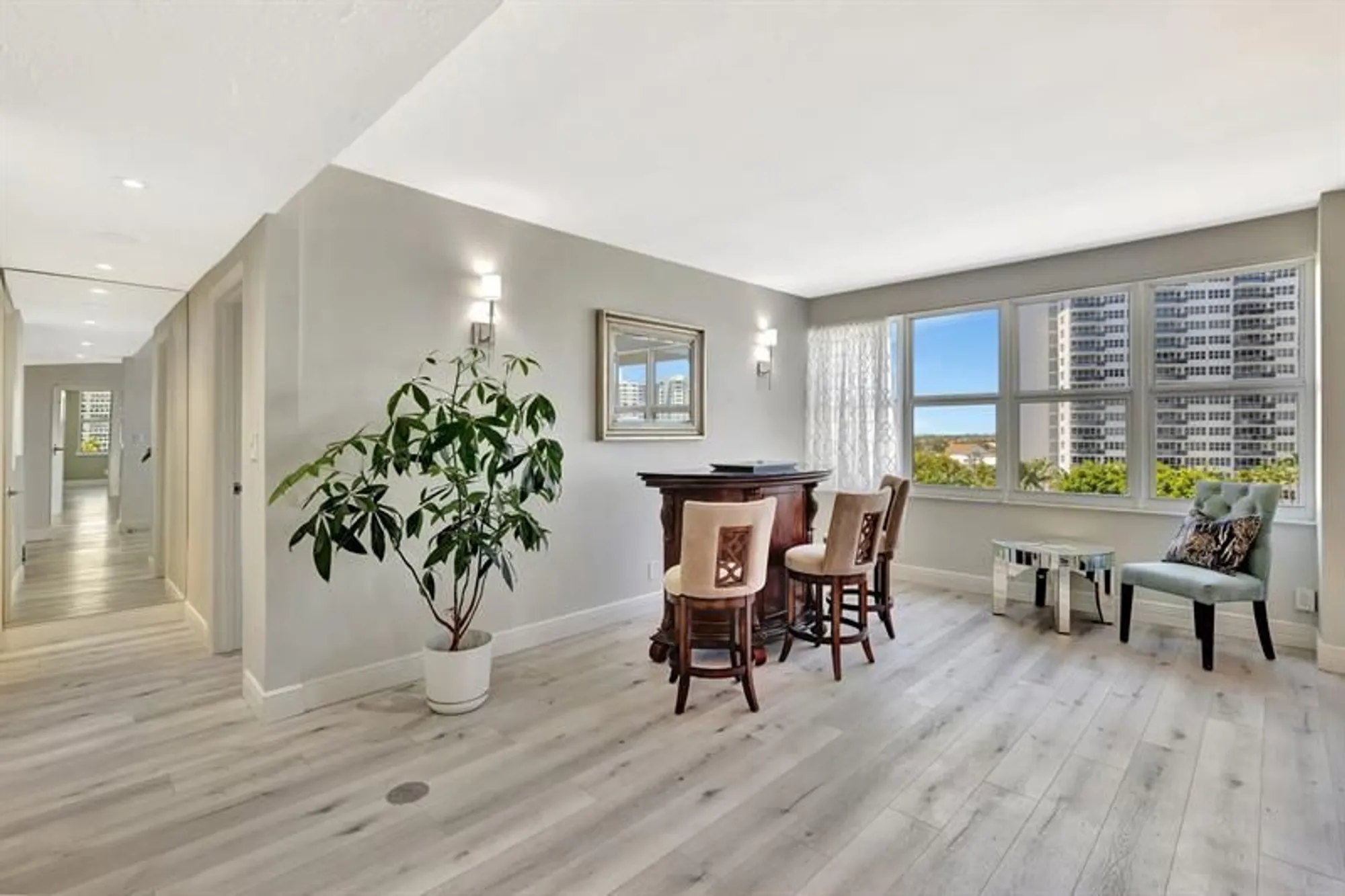 Property Slideshow image 9 of 50 | 3333 ne 34th st 608, Fort Lauderdale, FL, 33308