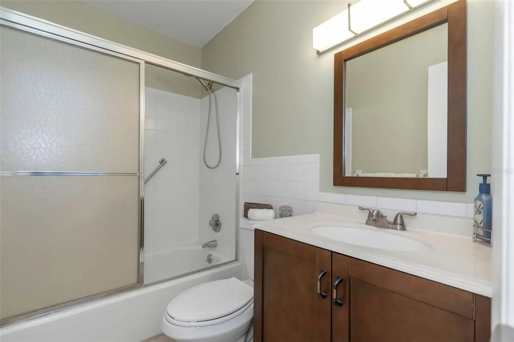 Property Slideshow image 22 of 56 | 5246 81st st n apt 24, Saint Petersburg, FL, 33709