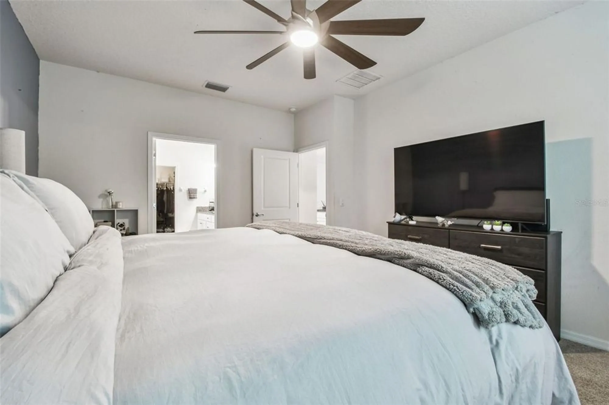 Property Slideshow image 40 of 69 | 12322 eastpointe dr, Dade City, FL, 33525