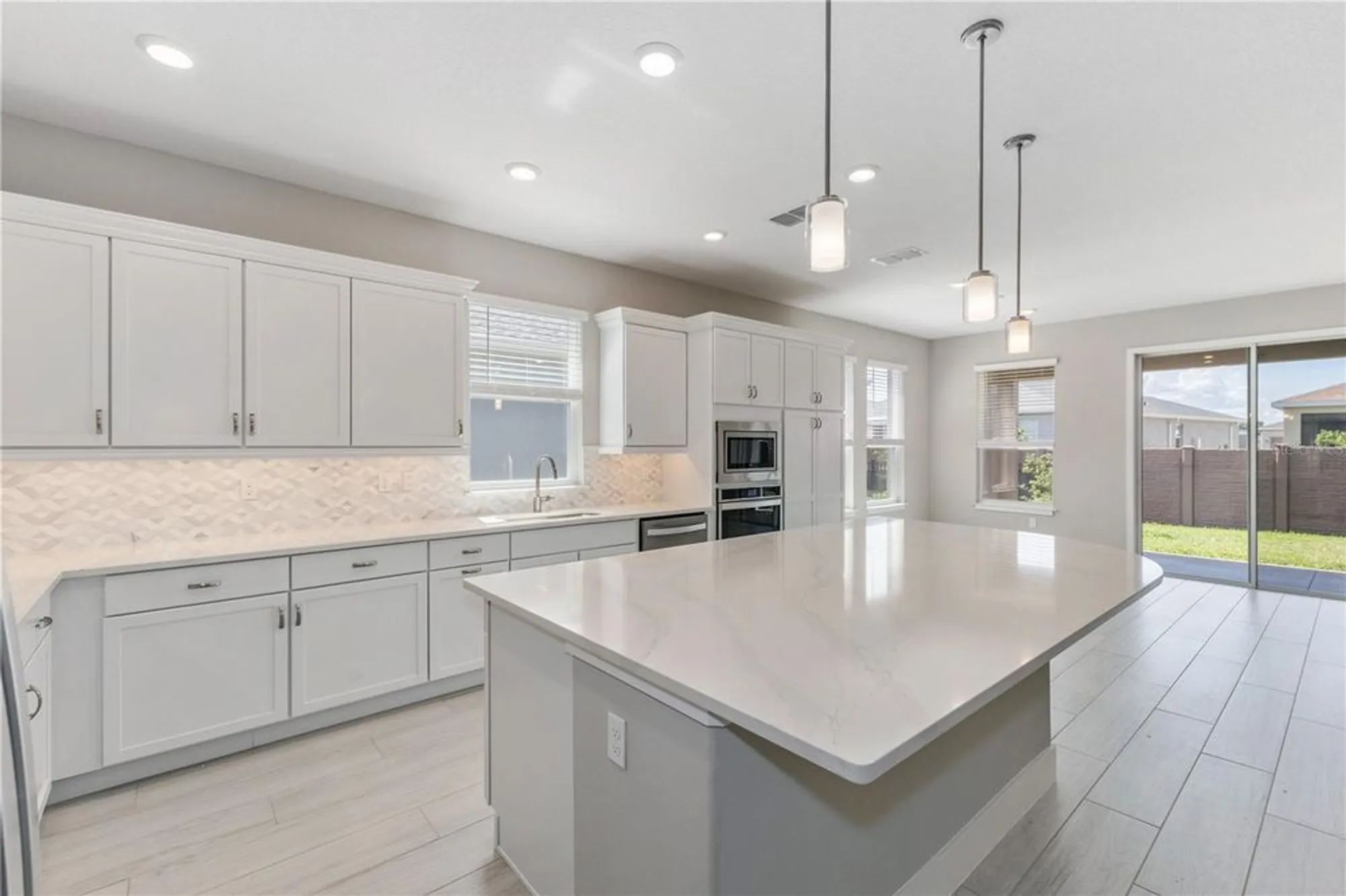 Property Slideshow image 5 of 26 | 4546 nw 53rd avenue rd, Ocala, FL, 34482