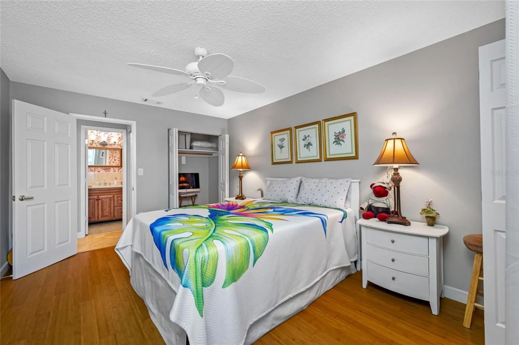Property Slideshow image 21 of 36 | 5530 80th st n unit c302, St Petersburg, FL, 33709