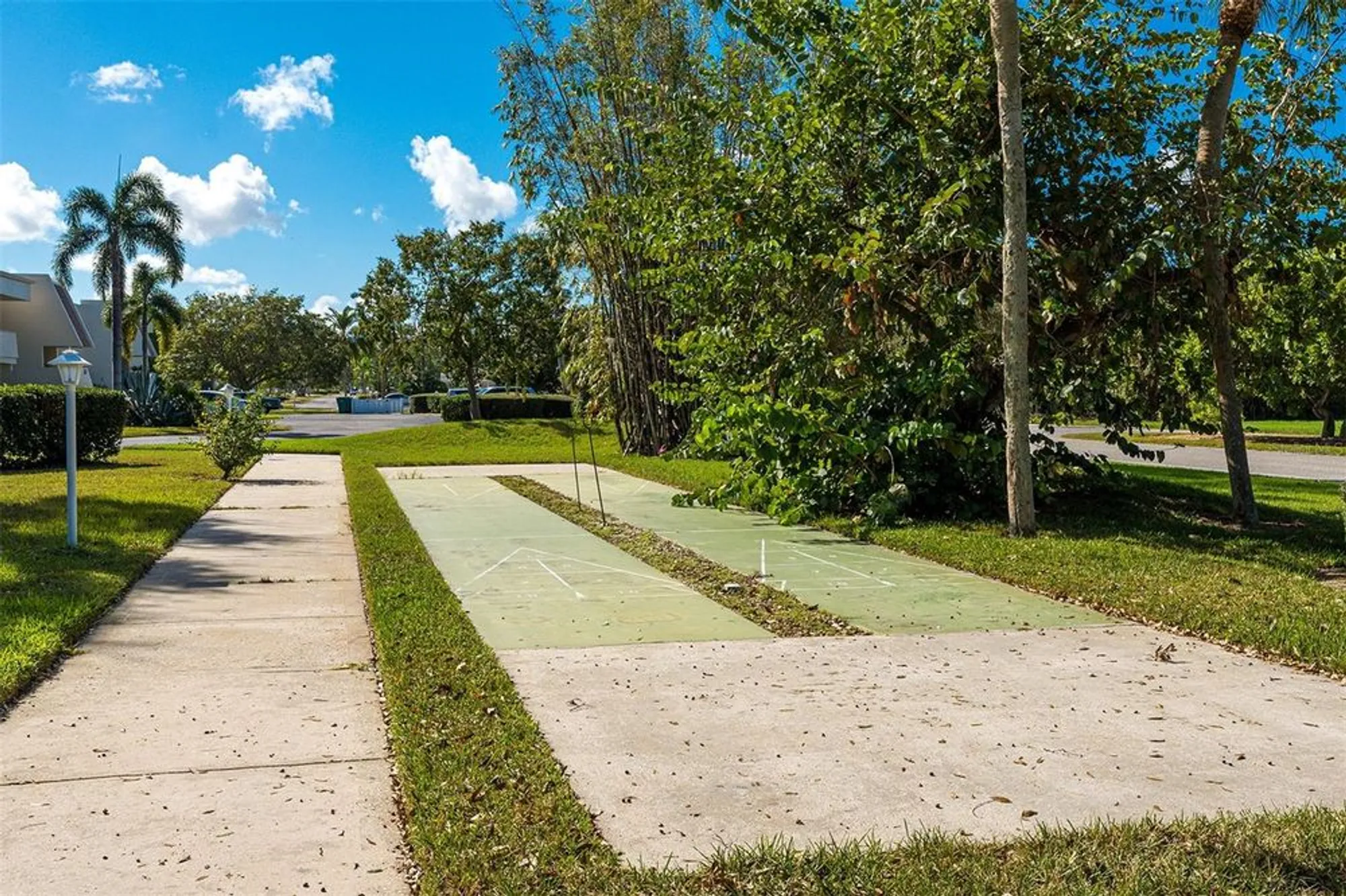 Property Slideshow image 46 of 48 | 7251 w country club dr 225, Sarasota, FL, 34243