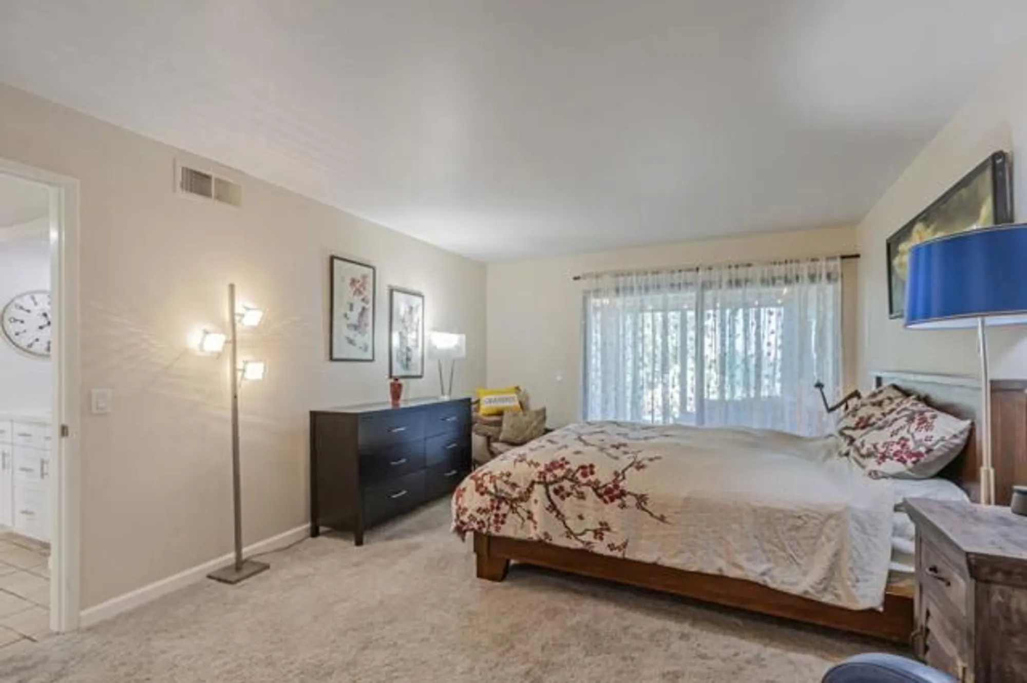 Property Slideshow image 16 of 67 | 8463 traminer ct, San Jose, CA, 95135
