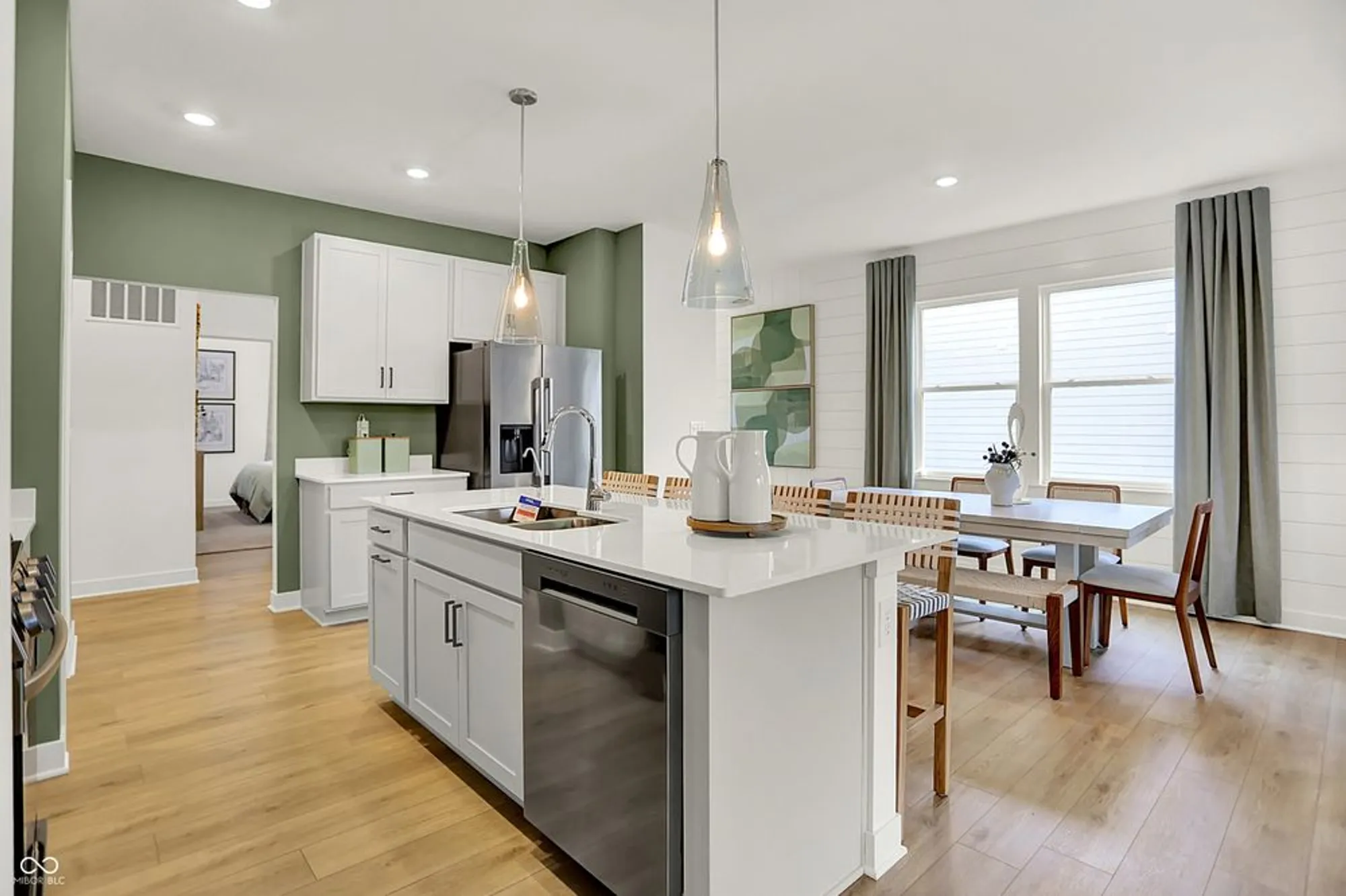 Property Slideshow image 9 of 26 | 5258 foxley park ln, Avon, IN, 46123