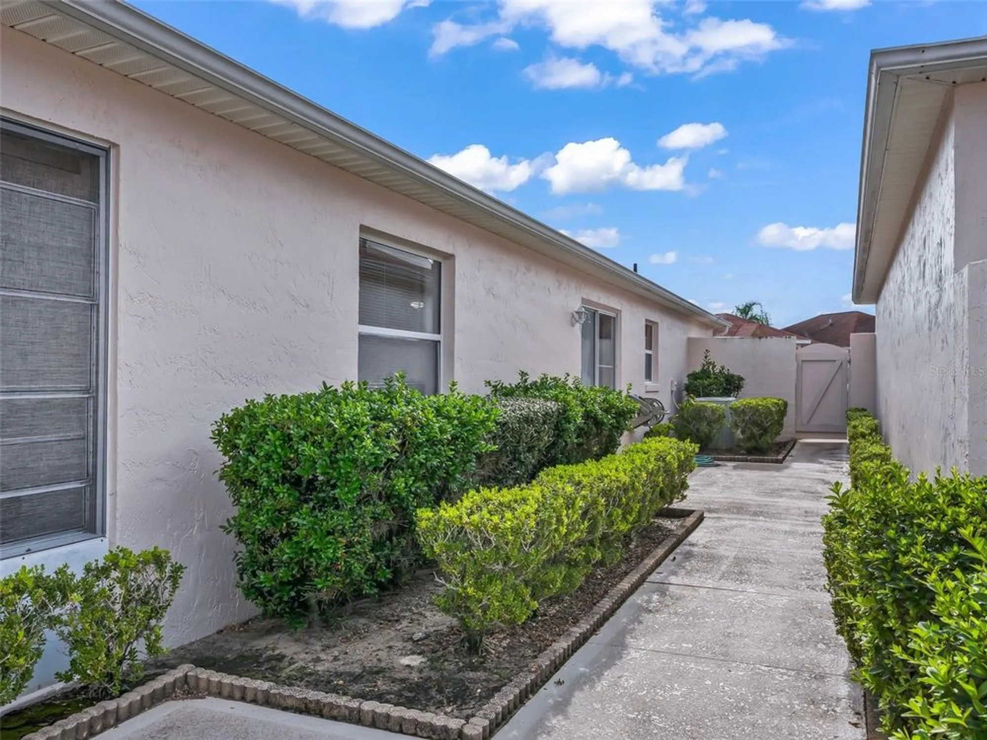 Property Slideshow image 34 of 53 | 744 hernandez dr, The Villages, FL, 32159