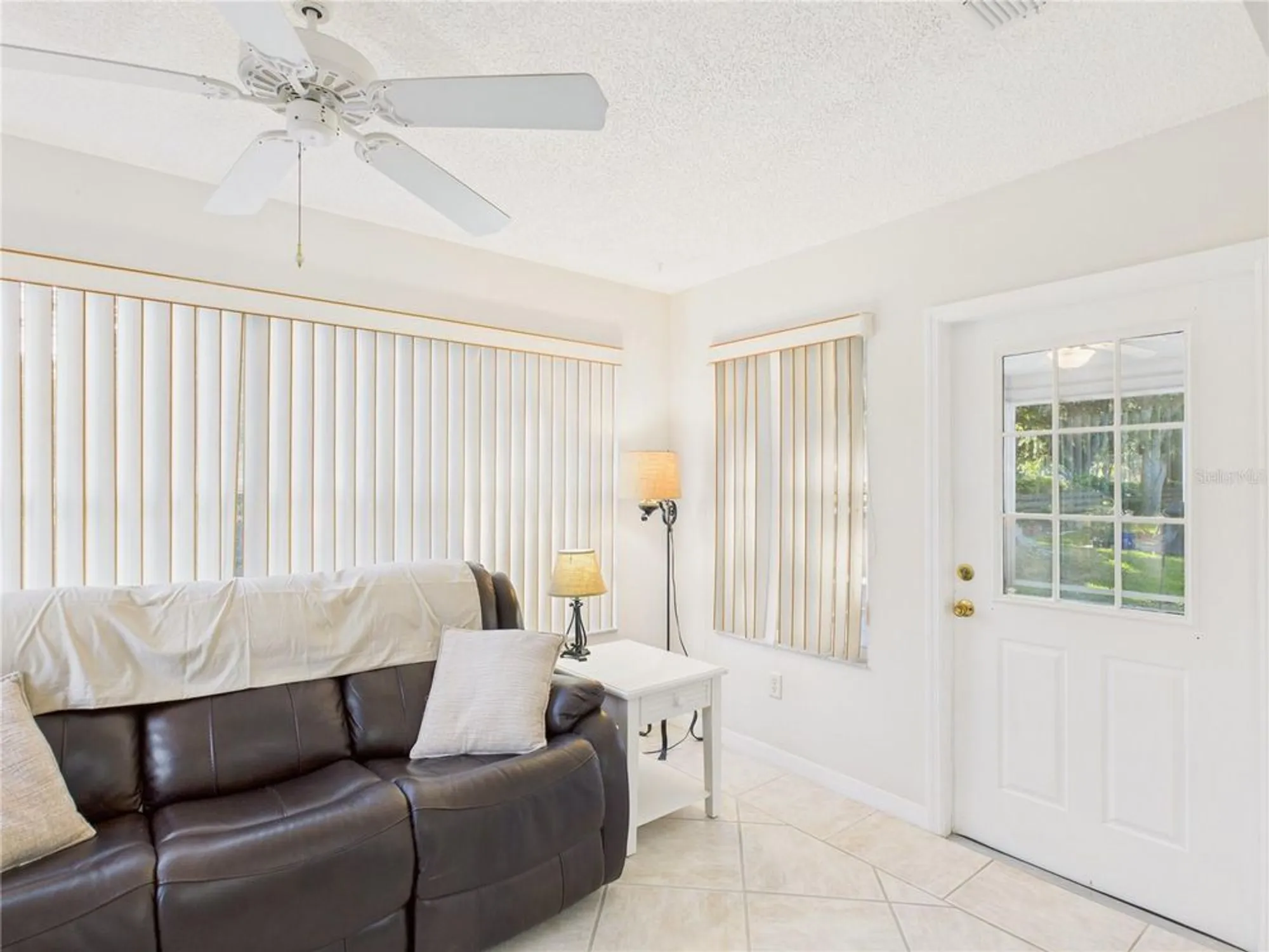 Property Slideshow image 7 of 19 | 2517 privada dr, The Villages, FL, 32162