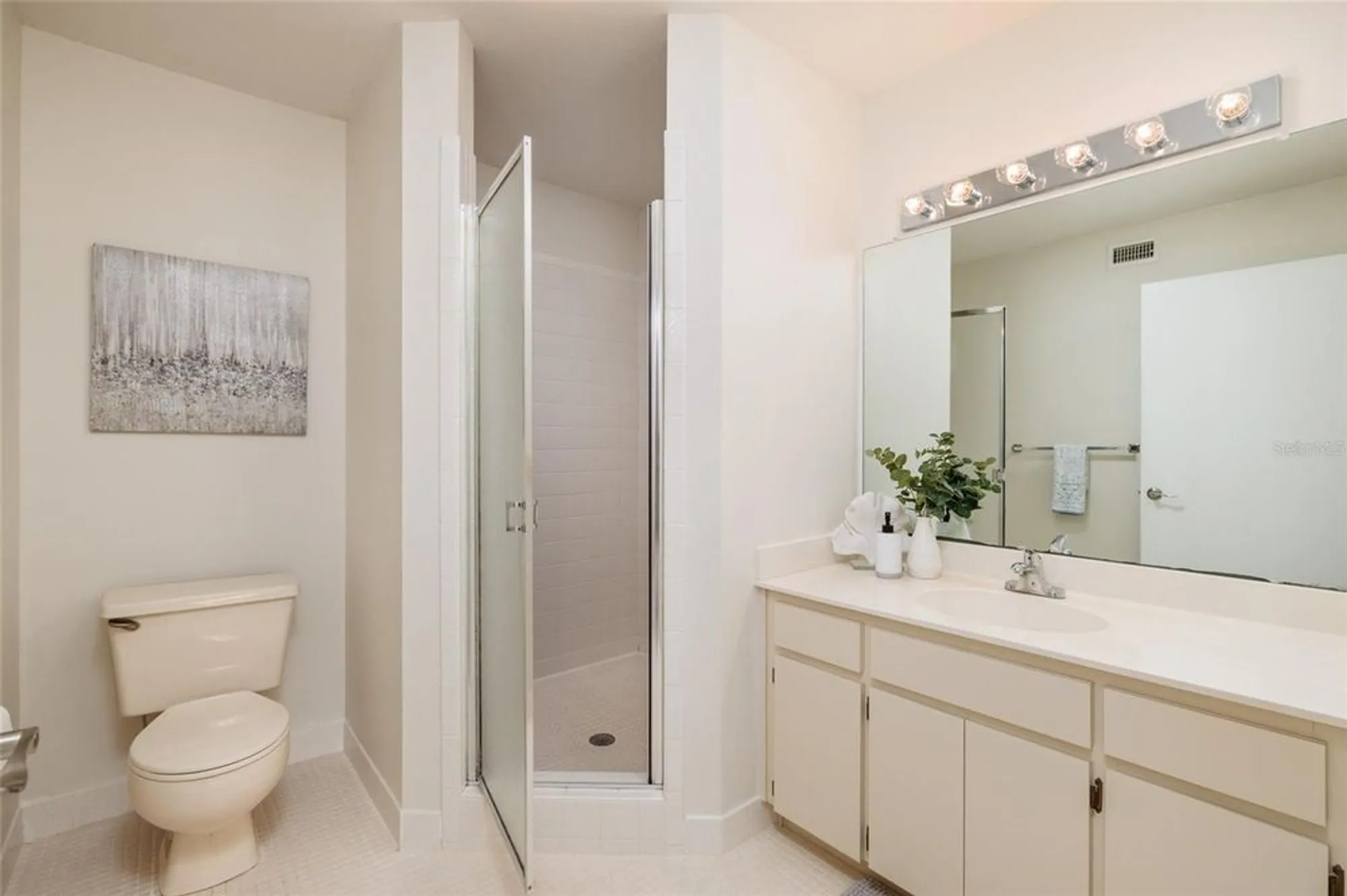 Property Slideshow image 20 of 61 | 2220 spanish dr 36, Clearwater, FL, 33763