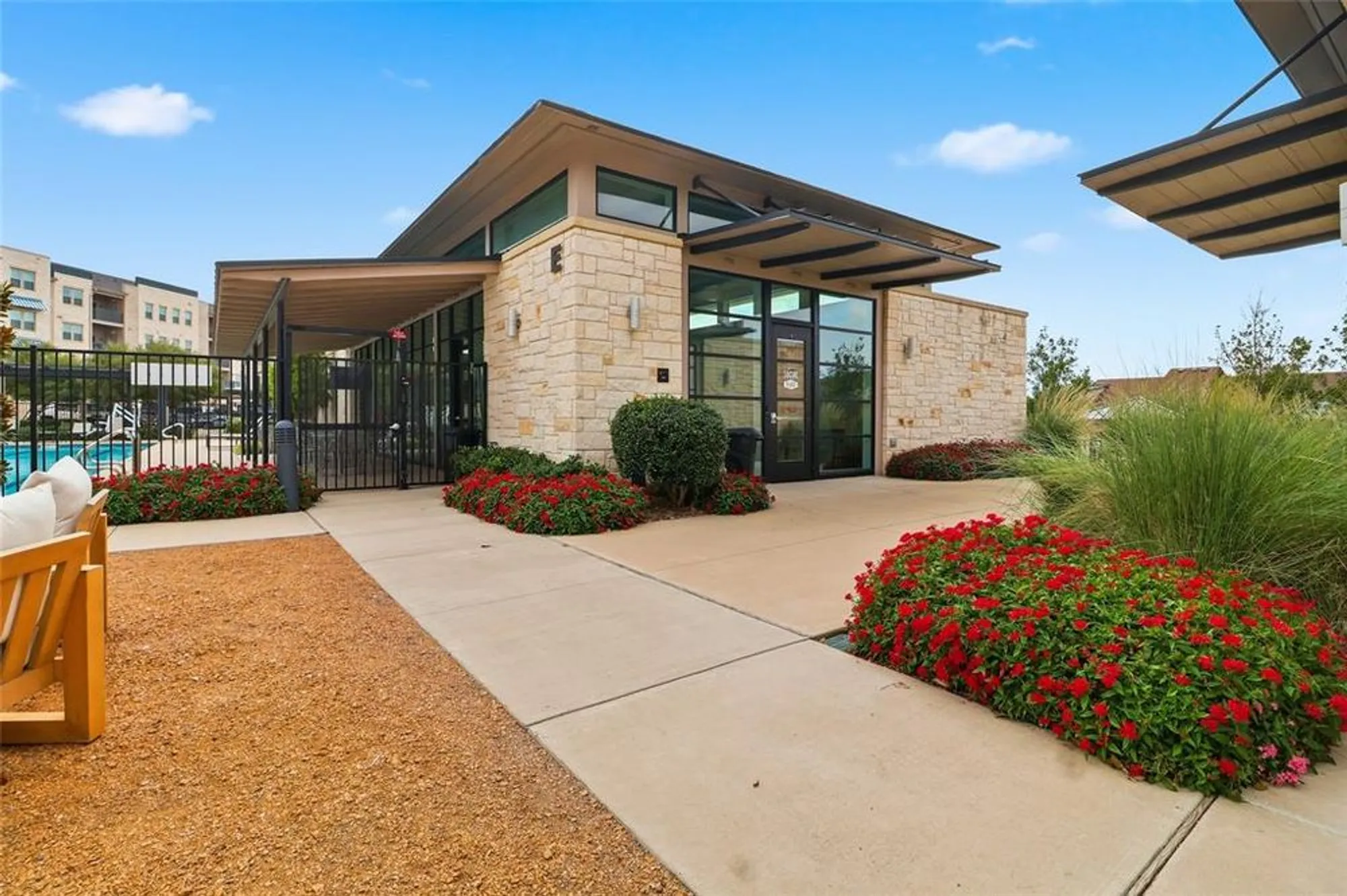 Property Slideshow image 28 of 32 | 651 n watters rd apt 8202, Allen, TX, 75013