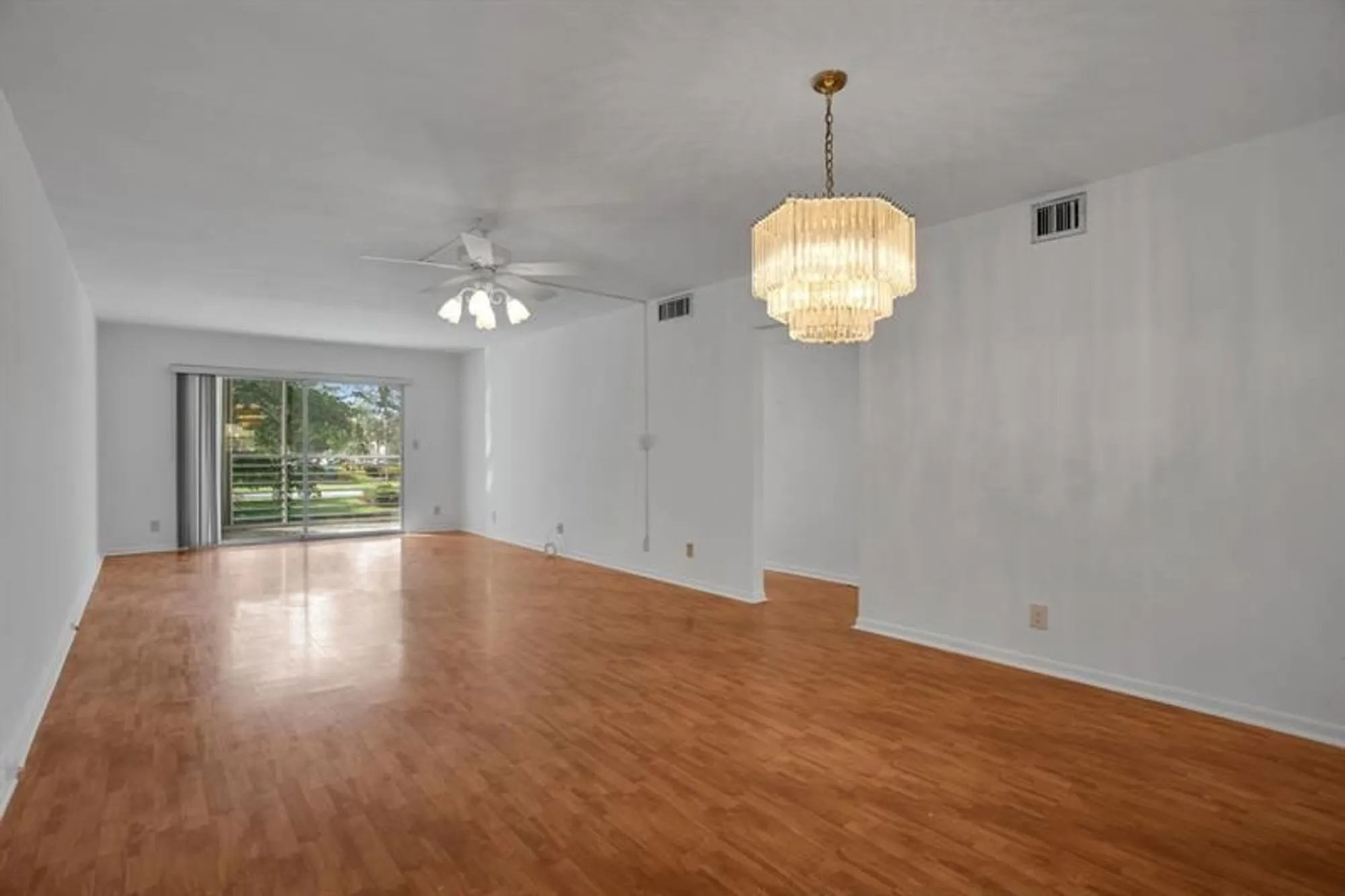 Property Slideshow image 8 of 31 | 2006 granada dr n2, Coconut Creek, FL, 33066