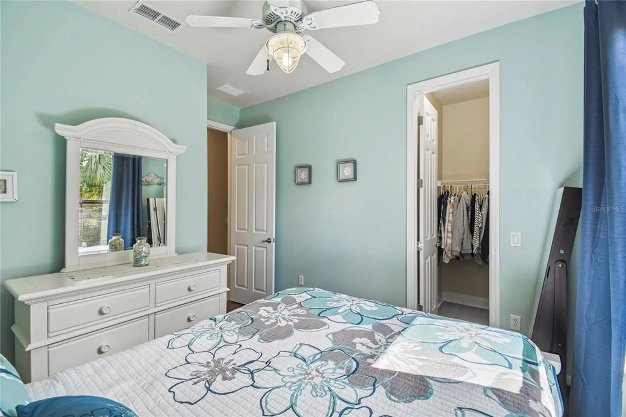Property Slideshow image 33 of 60 | 107 los gatos pl, Poinciana, FL, 34759