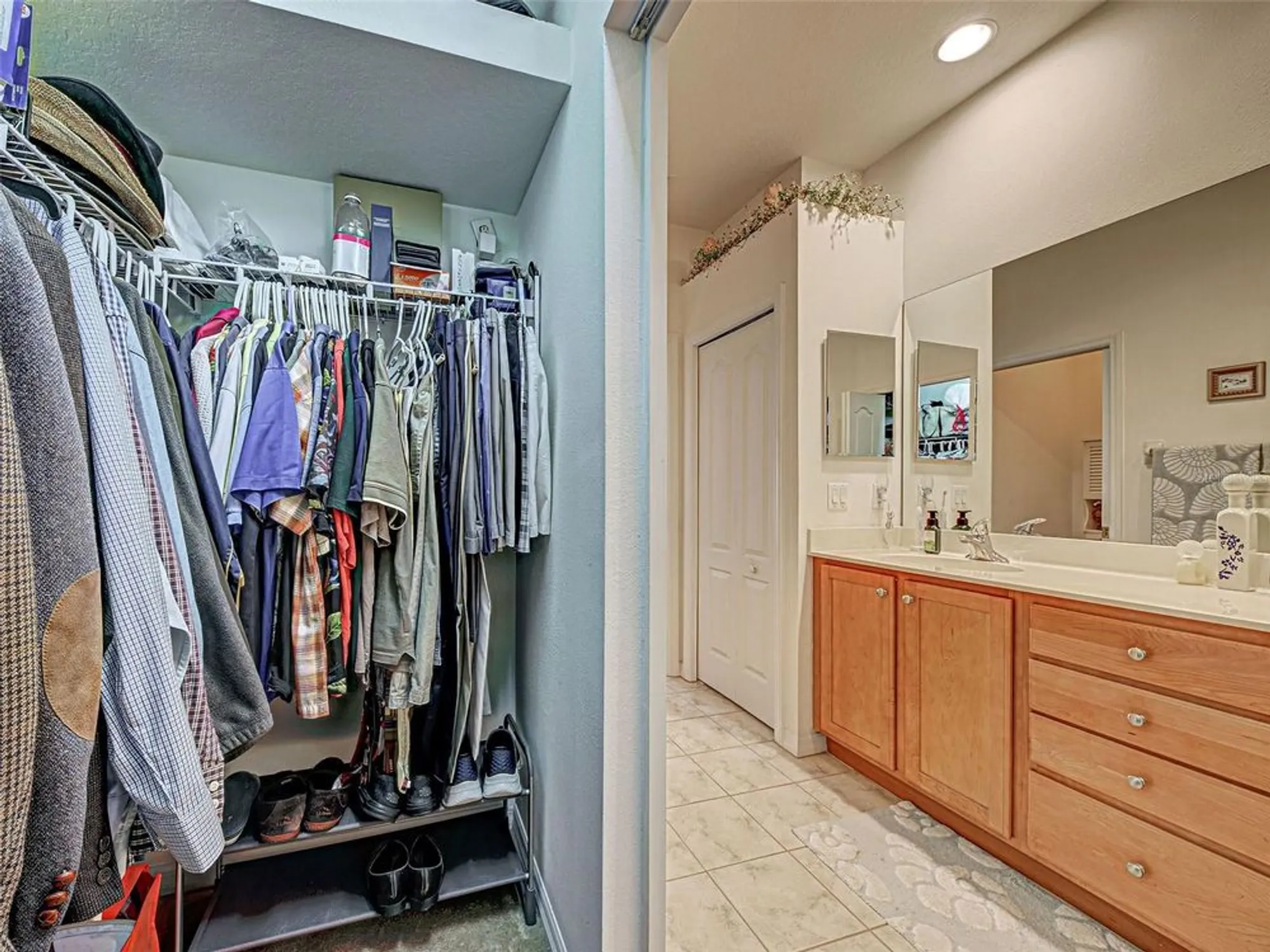 Property Slideshow image 26 of 63 | 4911 whispering oaks dr, North Port, FL, 34287