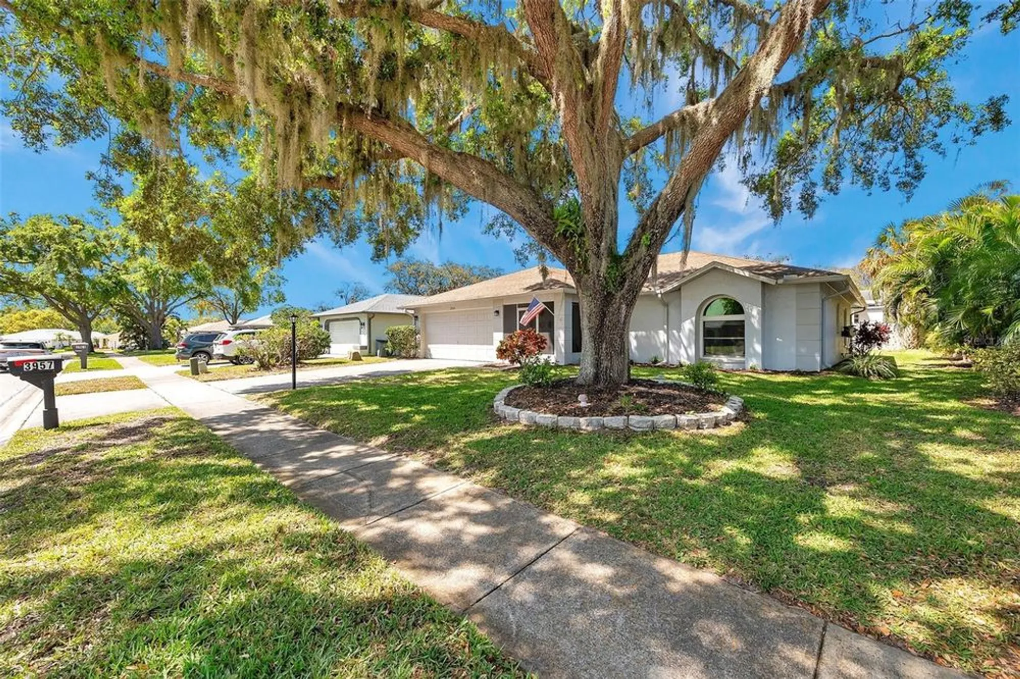 Property Slideshow image 56 of 86 | 3957 tarpon pointe cir, Palm Harbor, FL, 34684