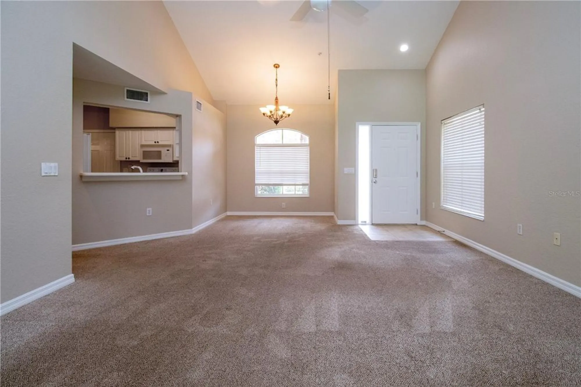 Property Slideshow image 8 of 37 | 7139 cedar hollow cir # 101, Bradenton, FL, 34203