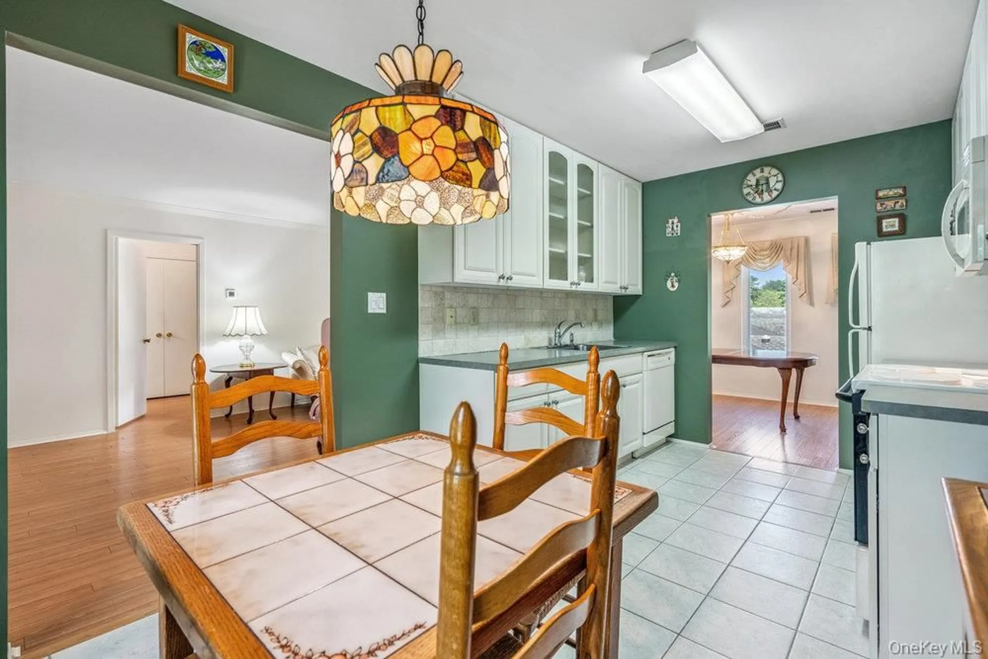 Property Slideshow image 15 of 35 | 914 fenway rd, Saint James, NY, 11780