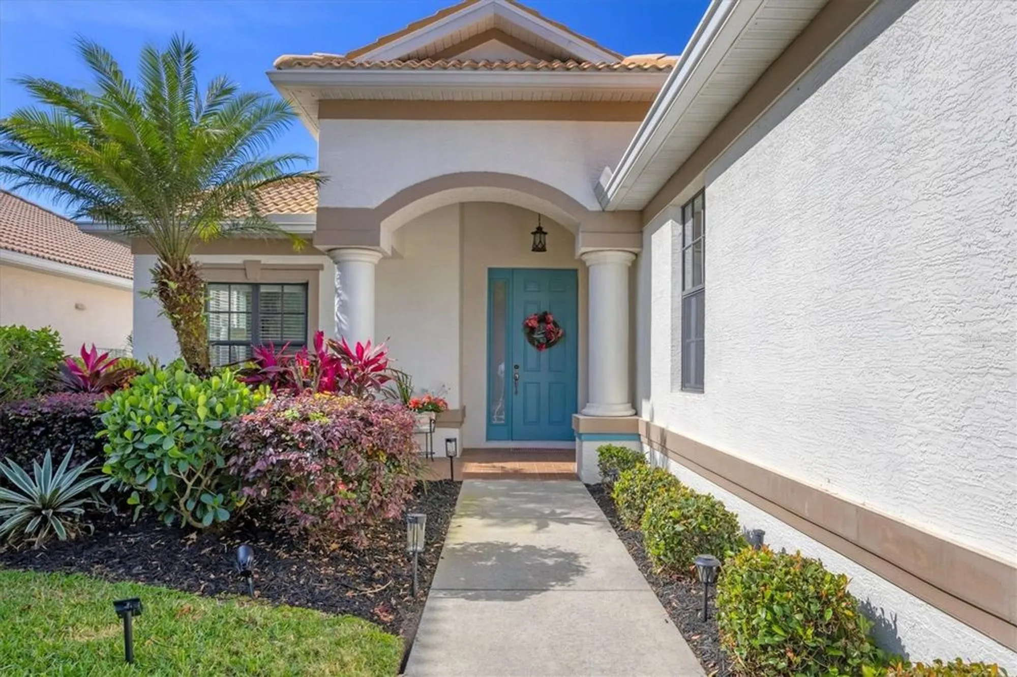 Property Slideshow image 9 of 57 | 6458 tailfeather way, Bradenton, FL, 34203