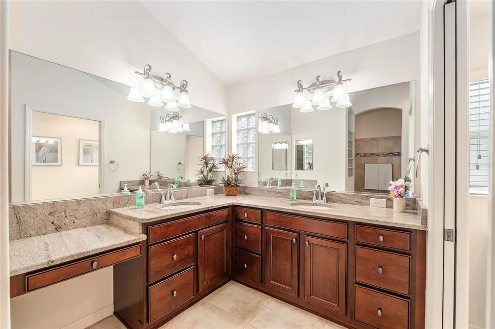 Property Slideshow image 35 of 80 | 825 ulelah st, The Villages, FL, 32163