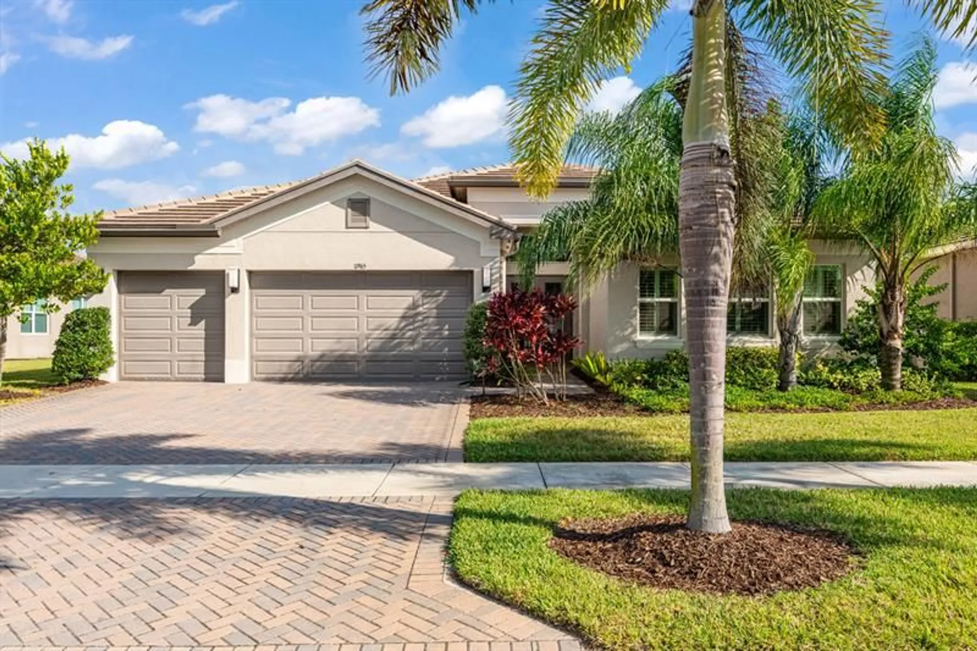 Property Slideshow image 3 of 30 | 11965 sw sandy bay cir, Port St Lucie, FL, 34987