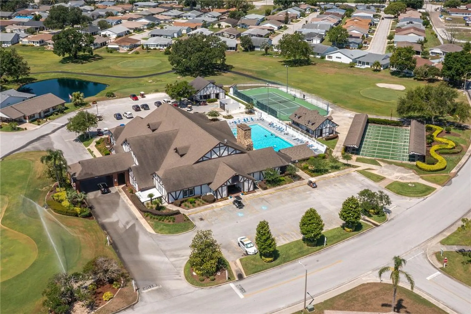 Property Slideshow image 11 of 38 | 3245 prairie dunes cir, Lakeland, FL, 33810