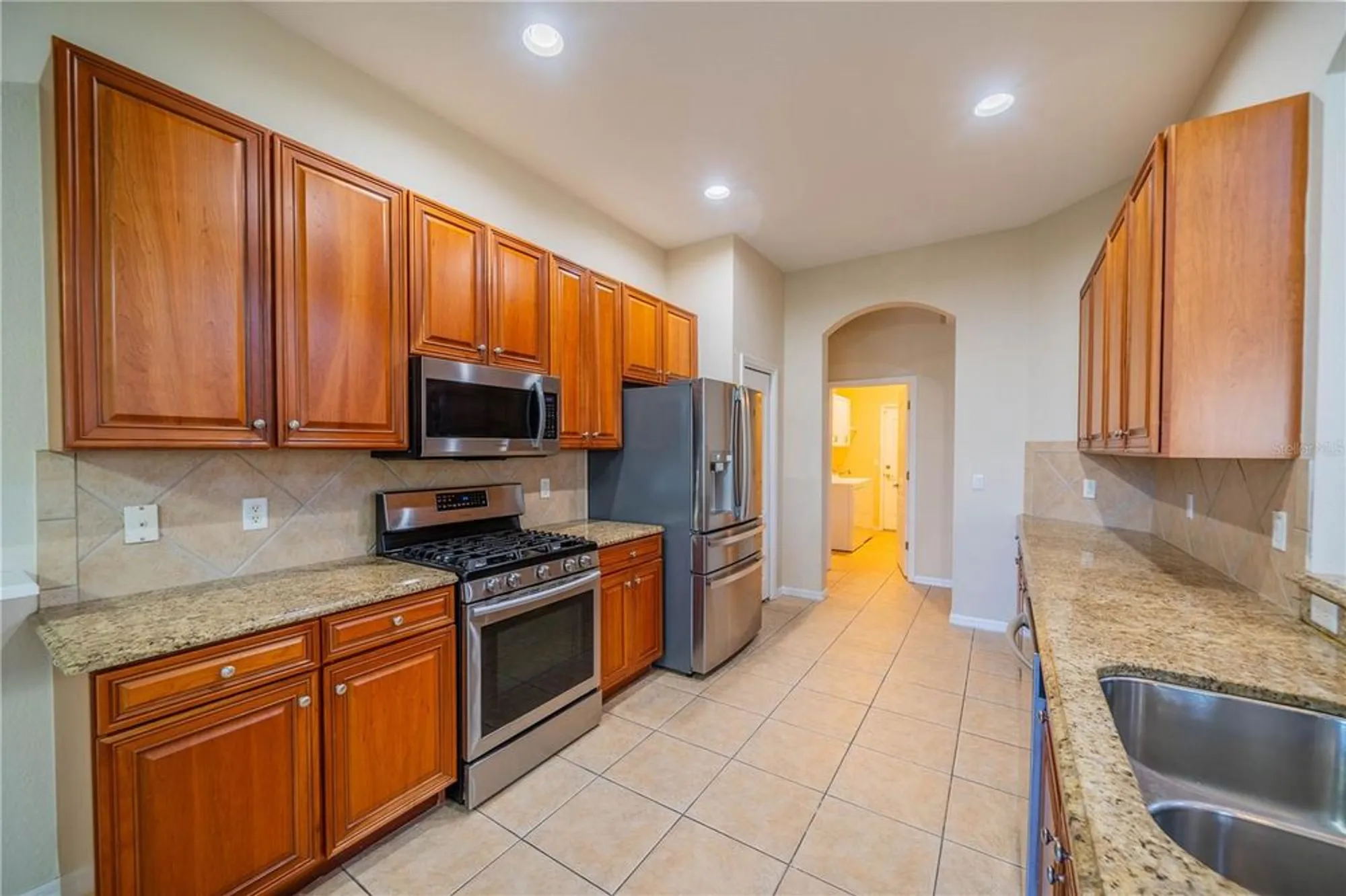 Property Slideshow image 22 of 60 | 445 noble faire dr, Sun City Center, FL, 33573