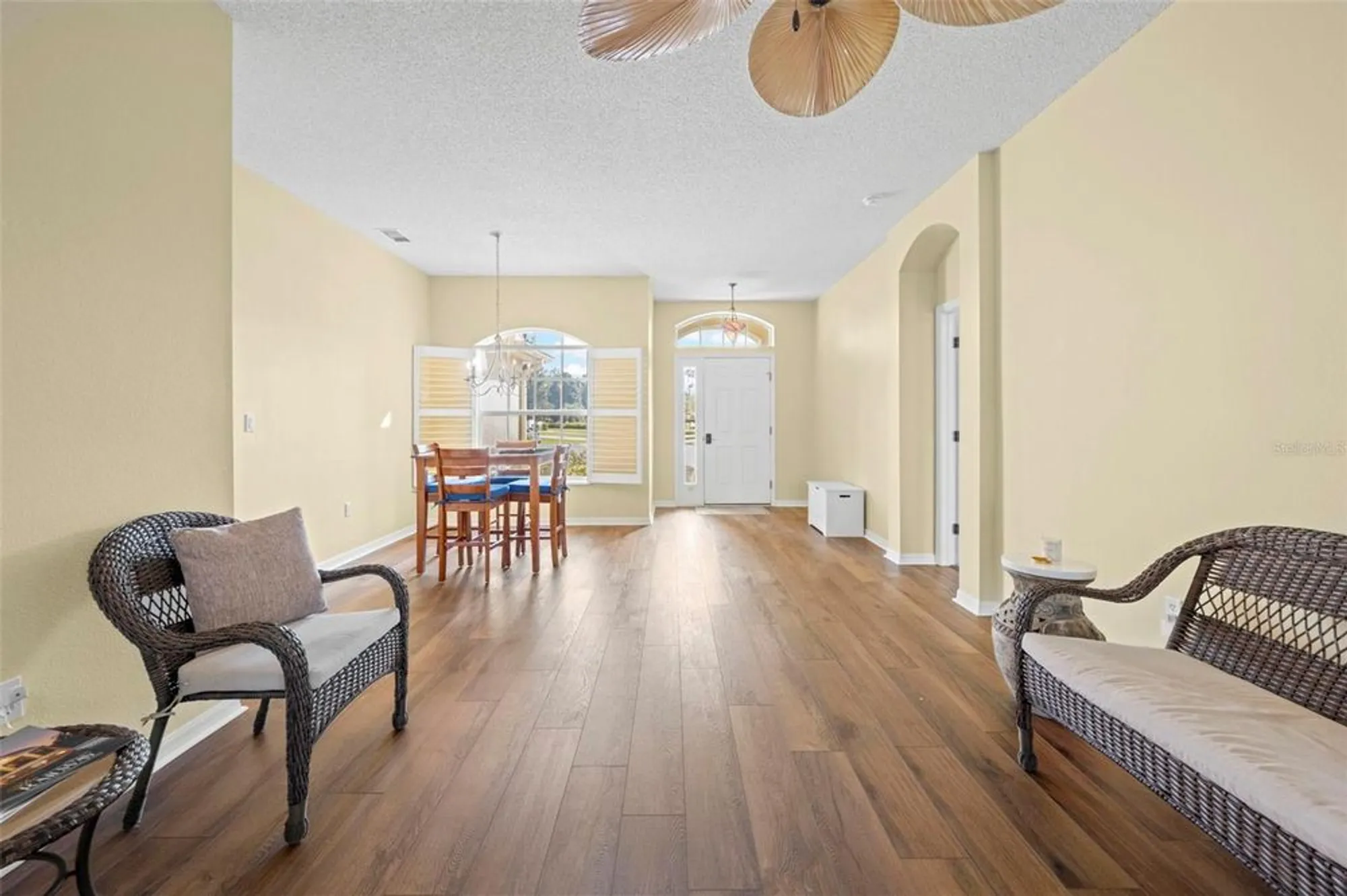 Property Slideshow image 6 of 54 | 332 mcintosh ct, Spring Hill, FL, 34609