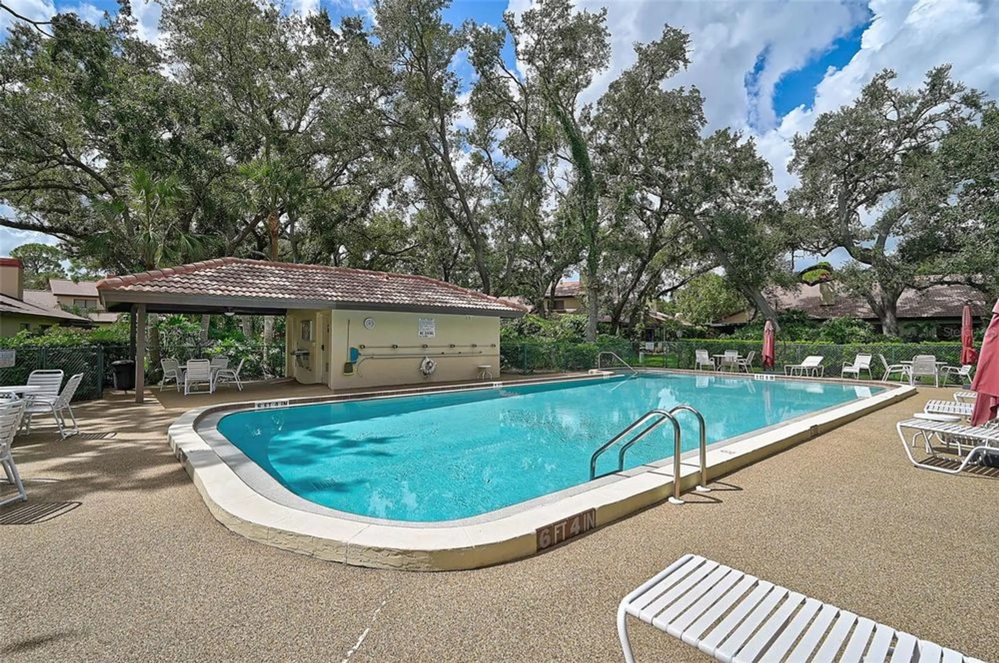 Property Slideshow image 44 of 50 | 7363 oak moss dr # 33, Sarasota, FL, 34241