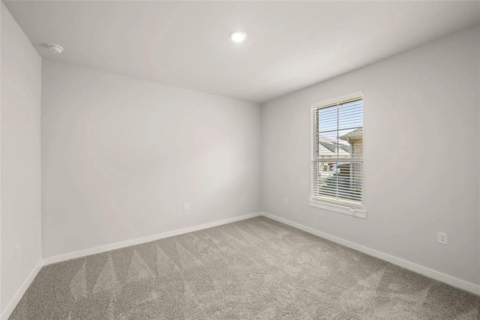 Property Slideshow image 16 of 26 | 2621 st helena ln, Grand Prairie, TX, 75054