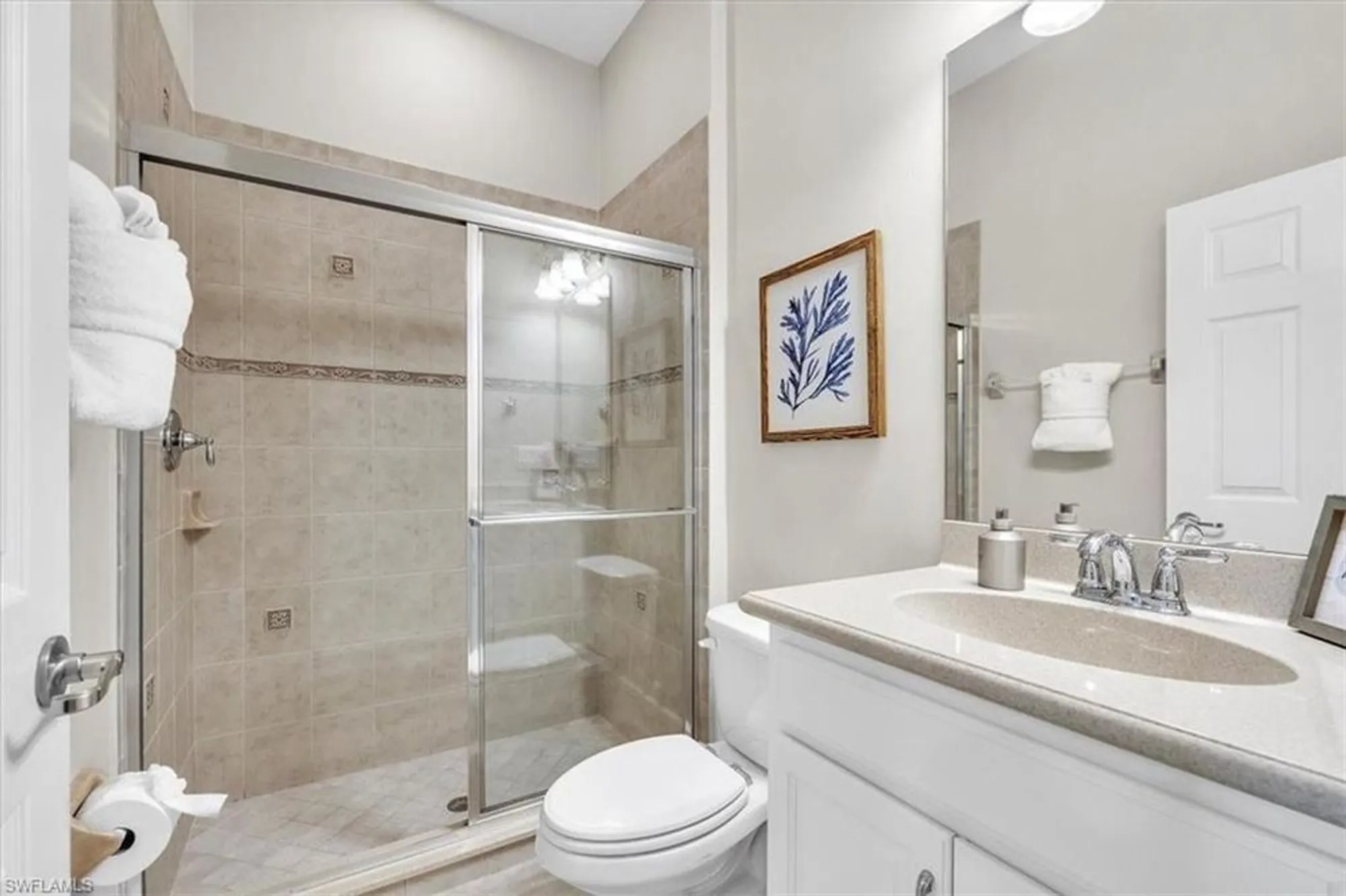 Property Slideshow image 10 of 50 | 3470 lakeview isle ct, Fort Myers, FL, 33905