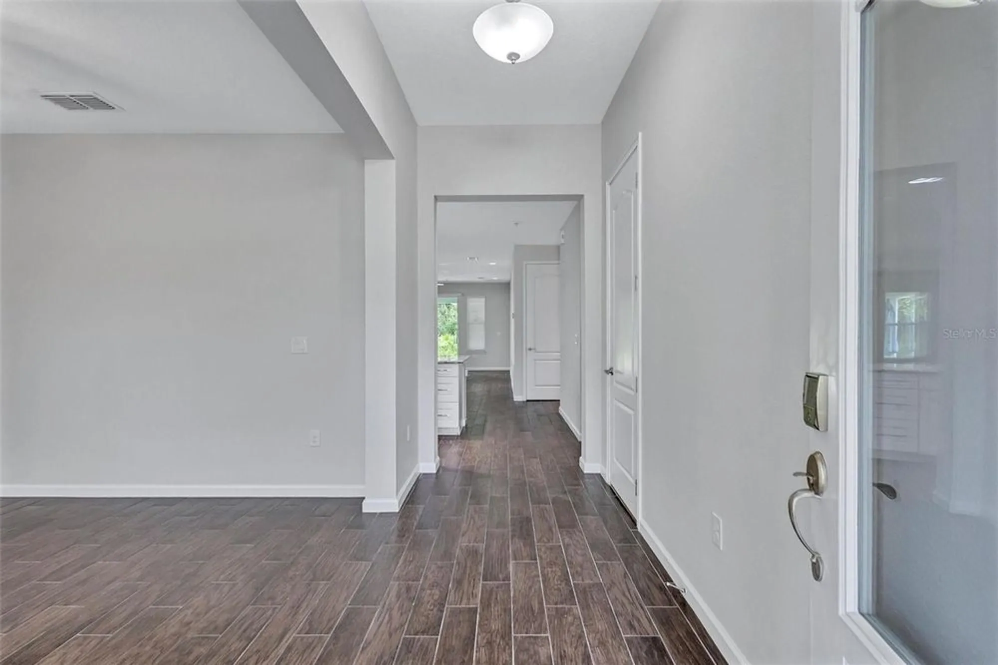 Property Slideshow image 2 of 55 | 5221 horizon cv, Bradenton, FL, 34211