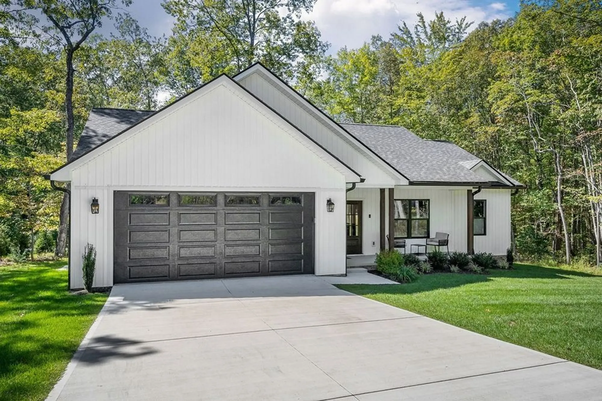 Property Slideshow image 2 of 32 | 13 ashford pl, Crossville, TN, 38558