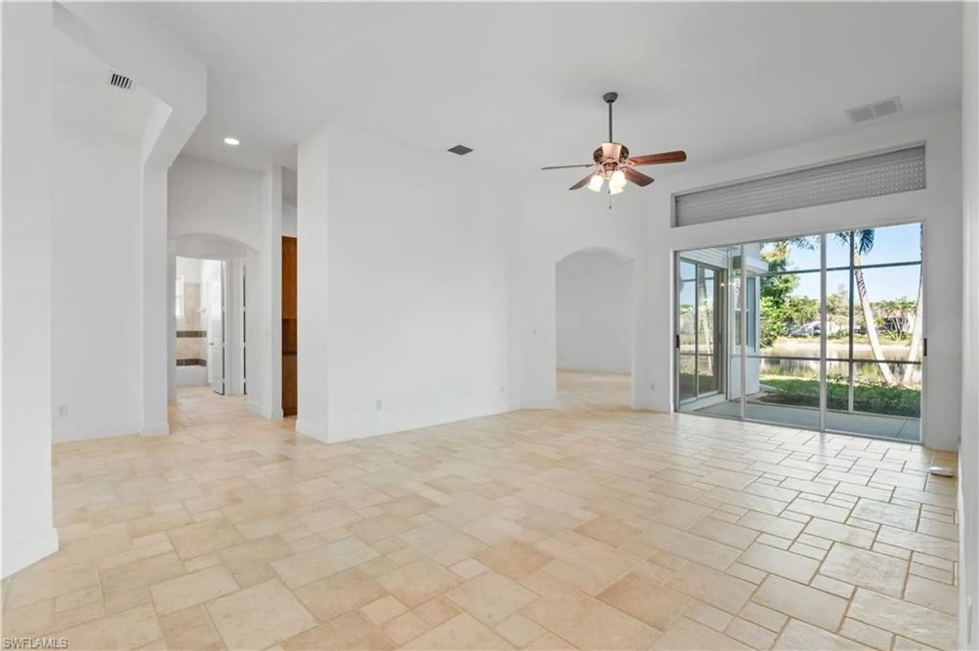 Property Slideshow image 7 of 38 | 20381 foxworth cir, Estero, FL, 33928