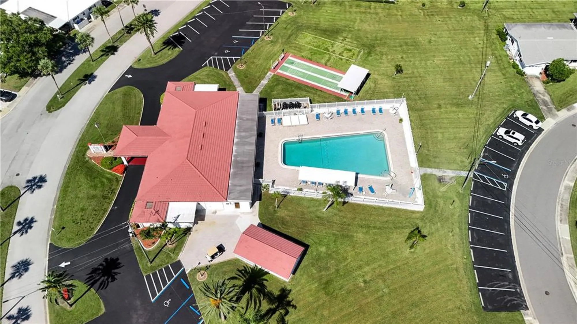 Property Slideshow image 31 of 52 | 10139 44th way n # 10139, Pinellas Park, FL, 33782